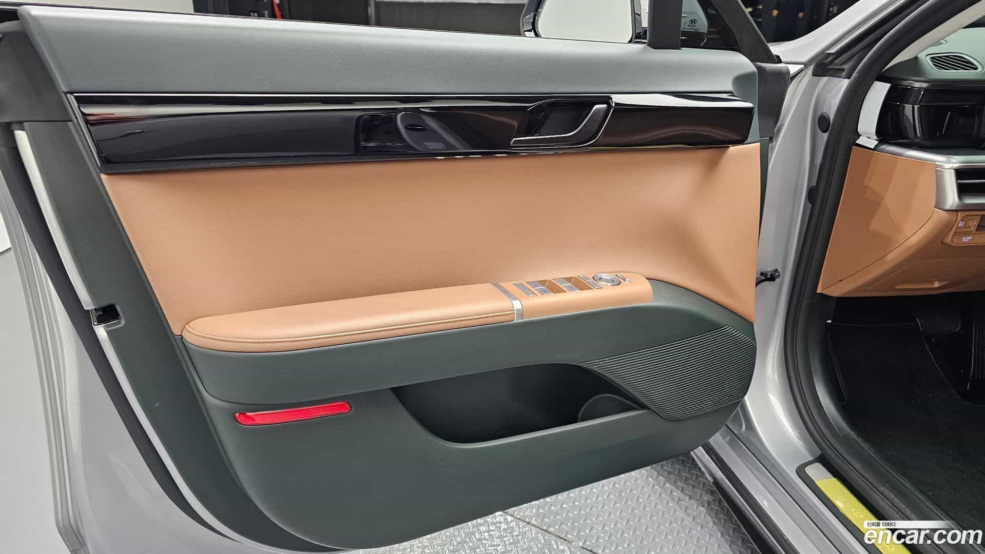 Grandeur Hyundai 2023.7-INNER-034