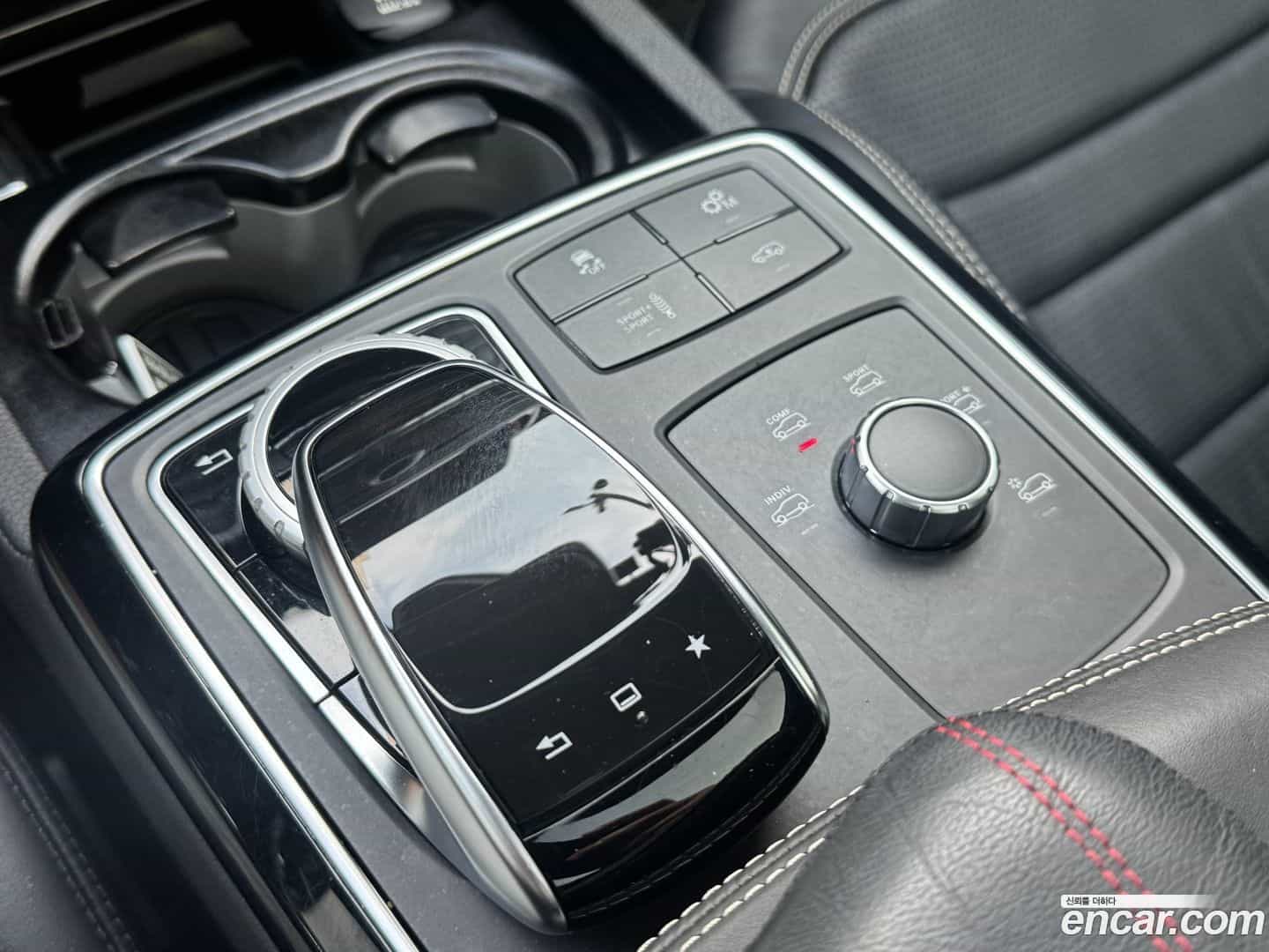 GLE-Class Mercedes-Benz 2016.11-OPTION-022