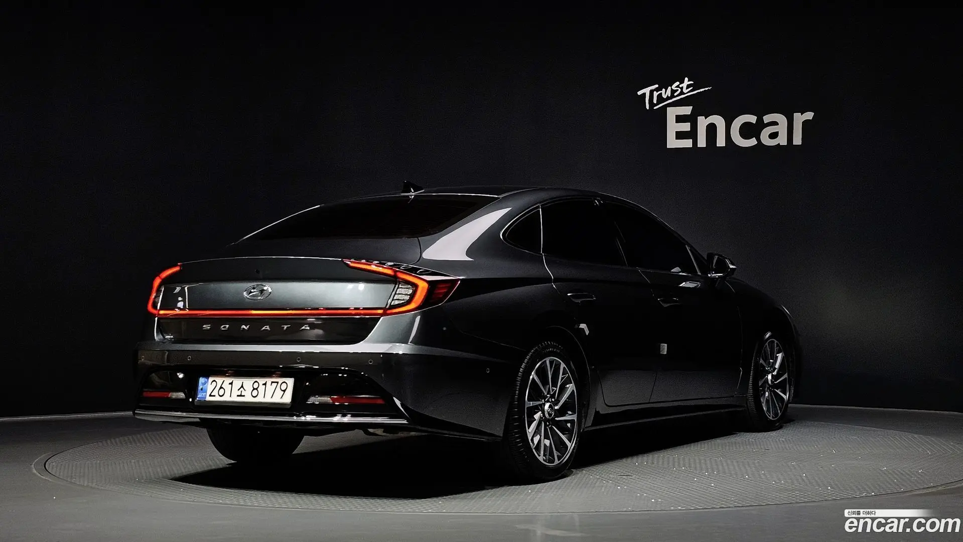Main__Slider__Photo:Sonata Hyundai 2022.11-1