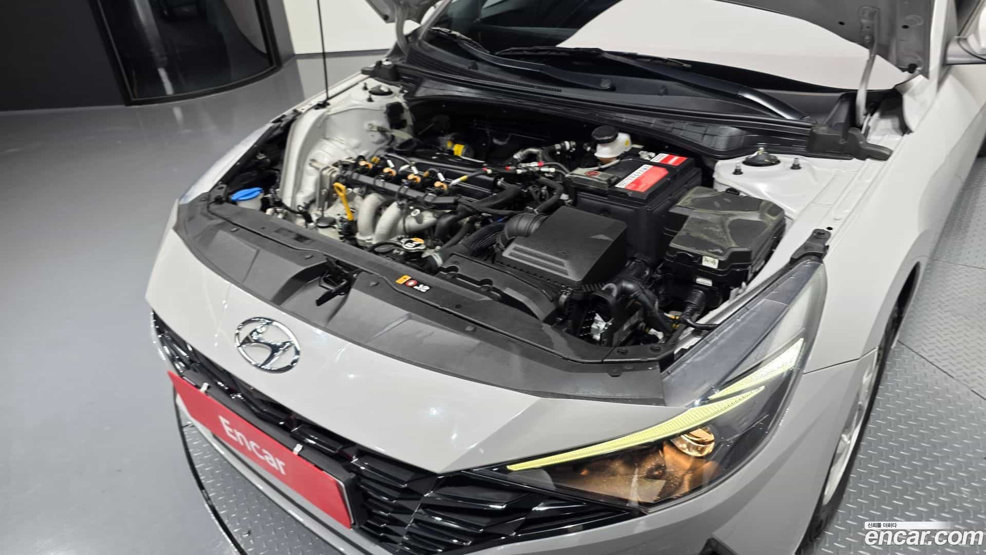 AVANTE Hyundai 2022.6-OUTER-006