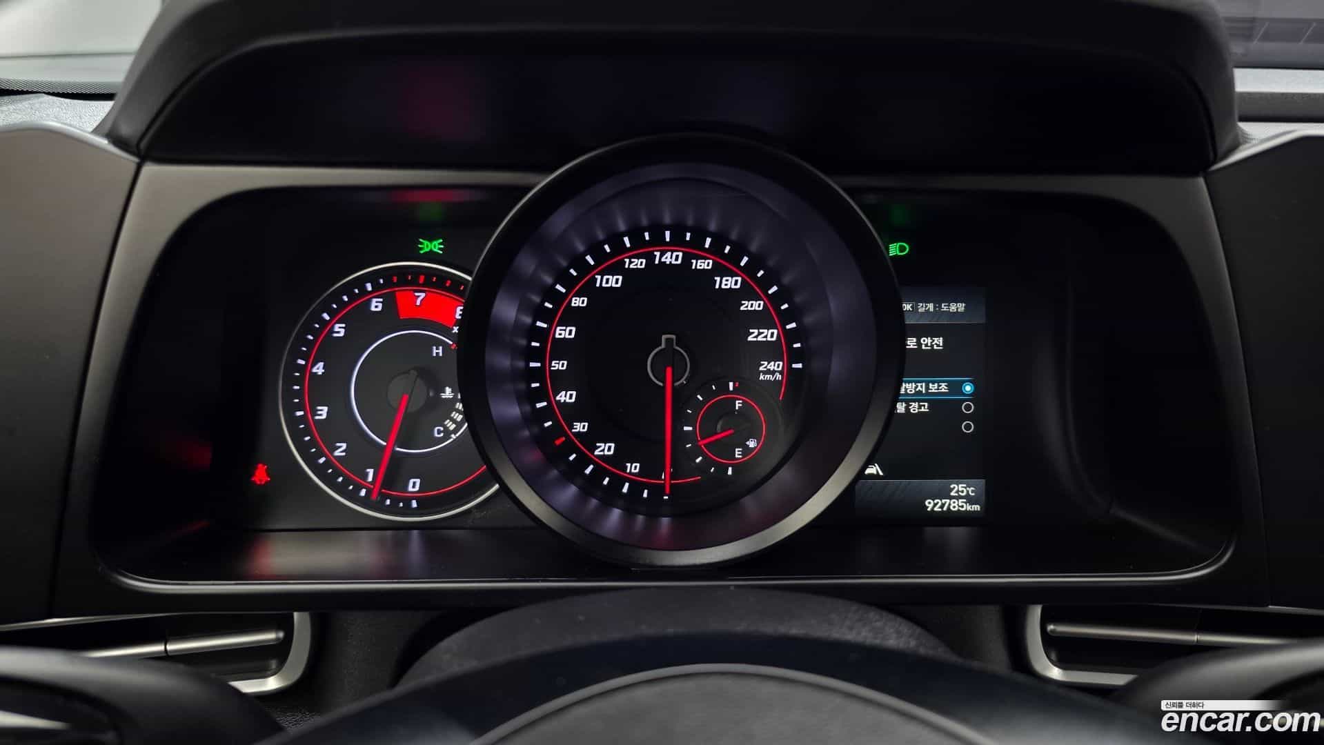 AVANTE Hyundai 2022.6-INNER-008