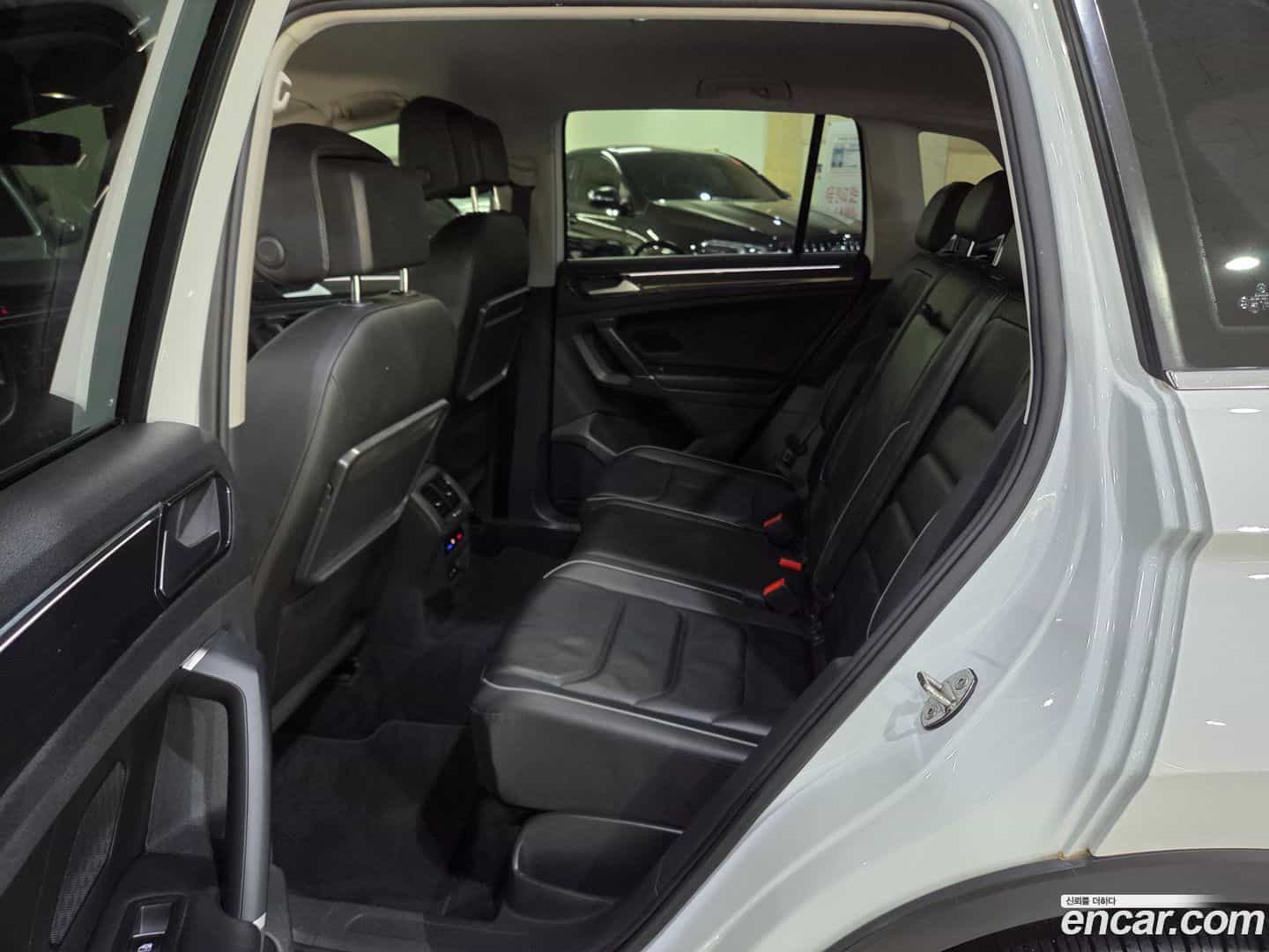 Tiguan Volkswagen 2018.5-INNER-007