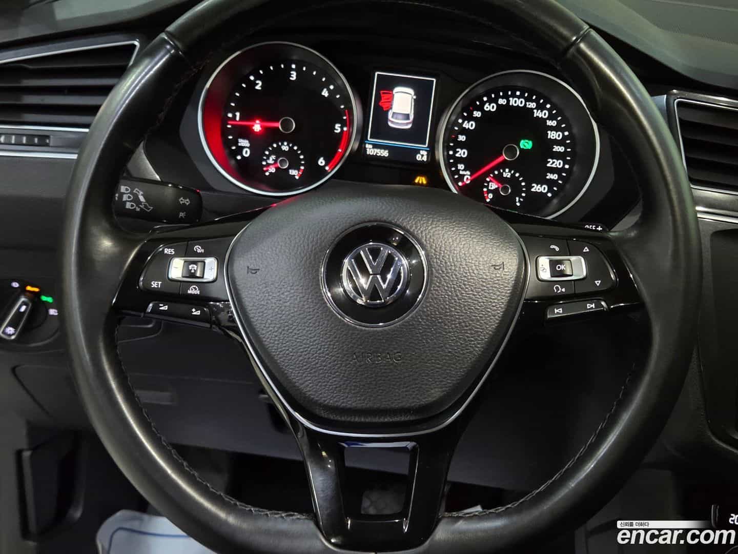 Tiguan Volkswagen 2018.5-INNER-009