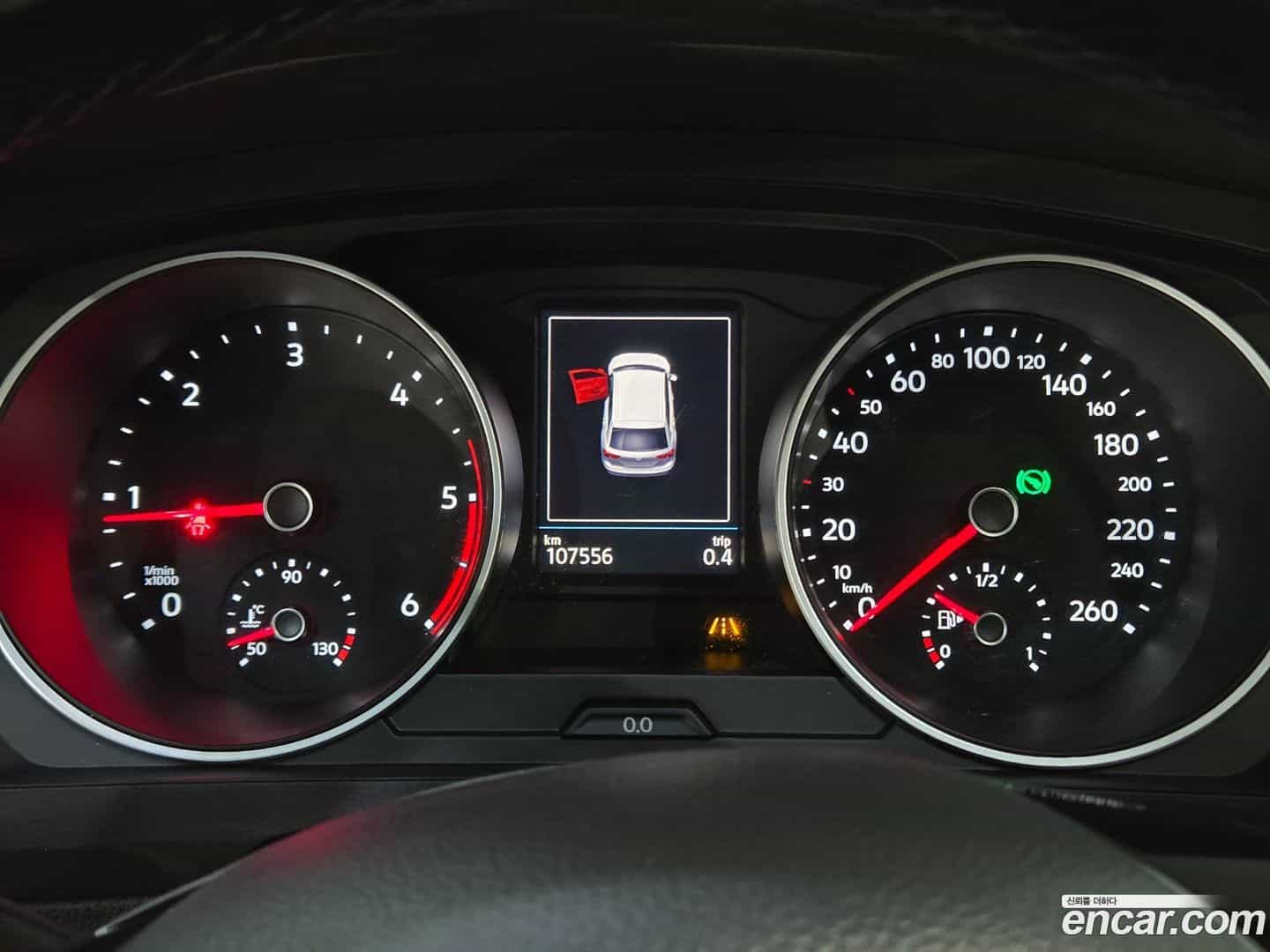 Tiguan Volkswagen 2018.5-INNER-010