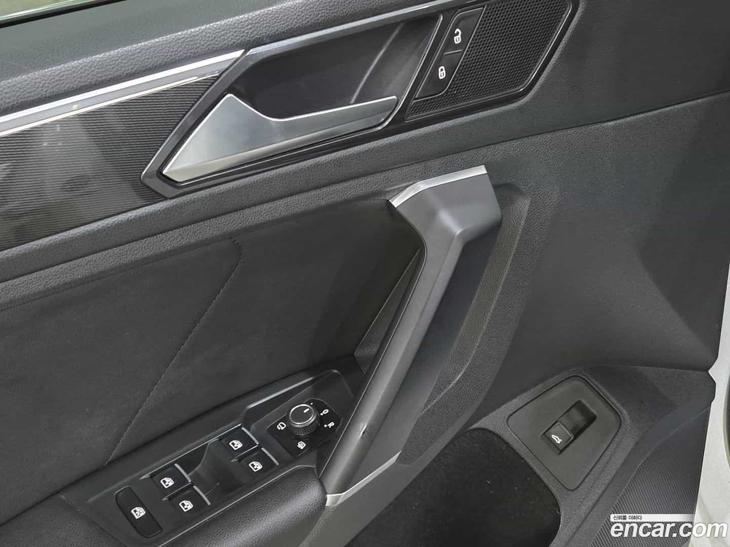 Tiguan Volkswagen 2018.5-OPTION-019