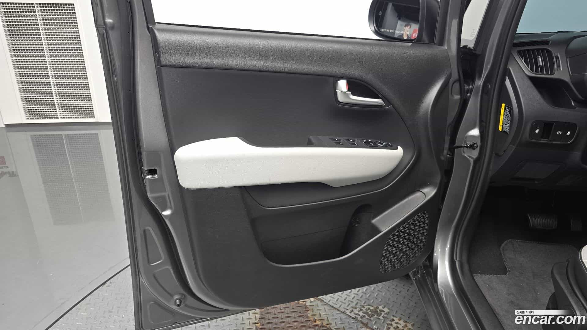 RAY Kia 2026.5-INNER-034