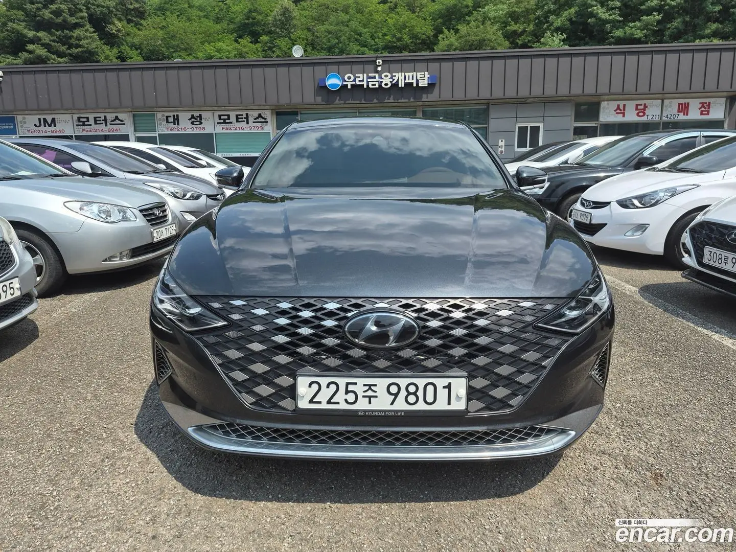 Main__Slider__Photo:Grandeur Hyundai 2020.5-0