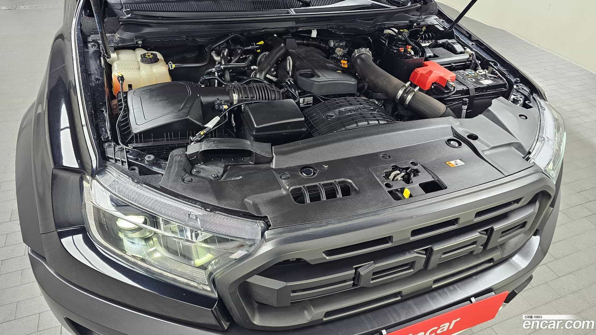 Ranger Ford 2022.1-OUTER-006