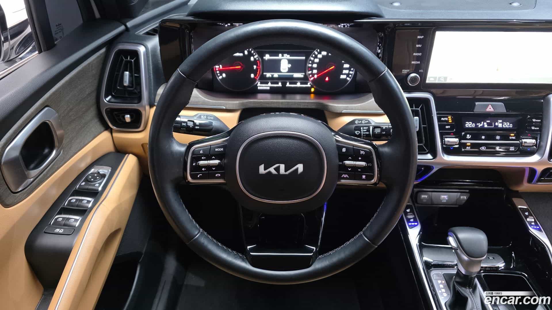 Sorento Kia 2023.0-OPTION-017