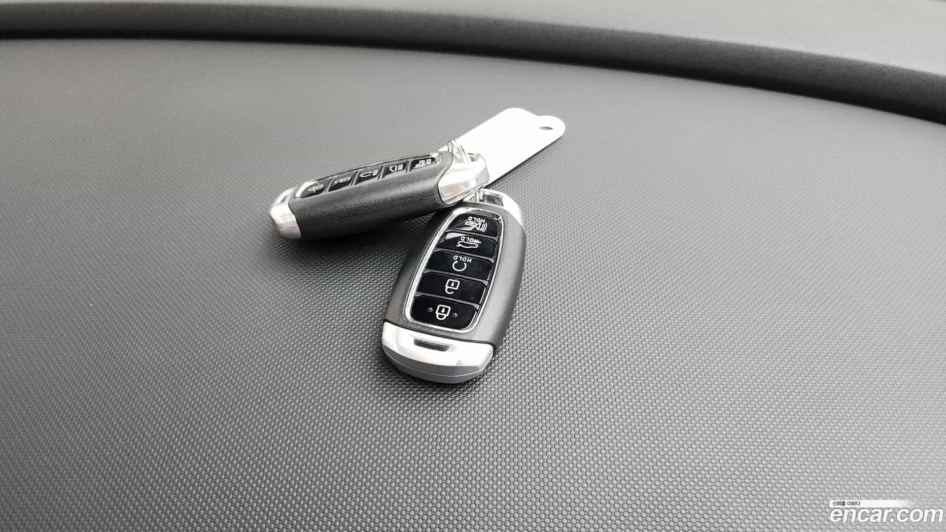 AVANTE Hyundai 2020.5-OPTION-019