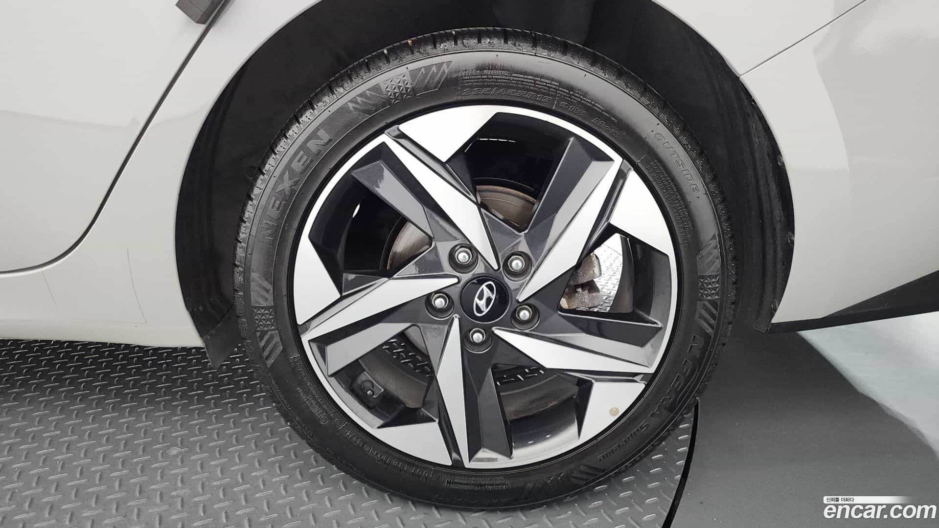 AVANTE Hyundai 2020.5-OUTER-031