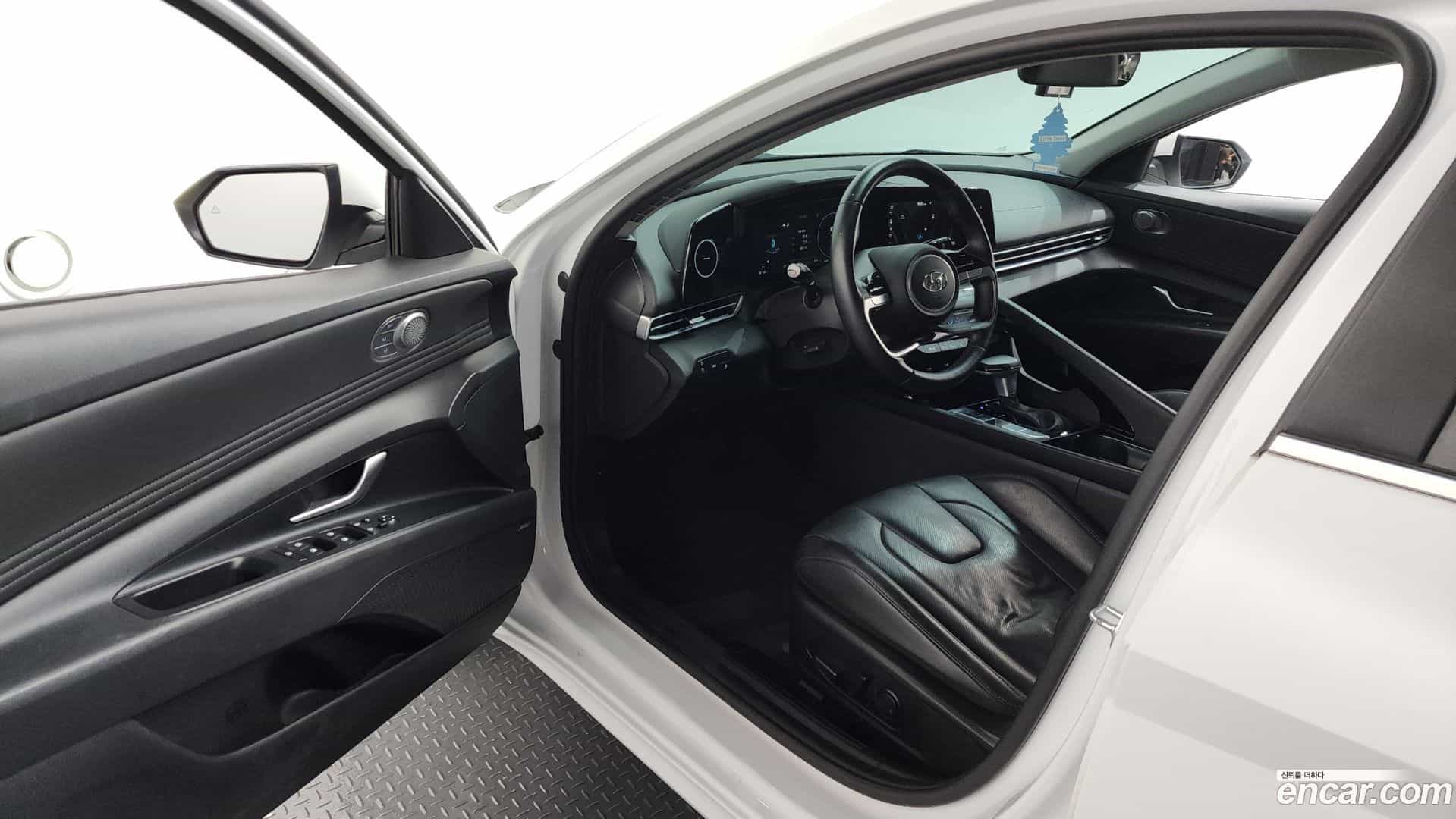 AVANTE Hyundai 2020.11-INNER-010