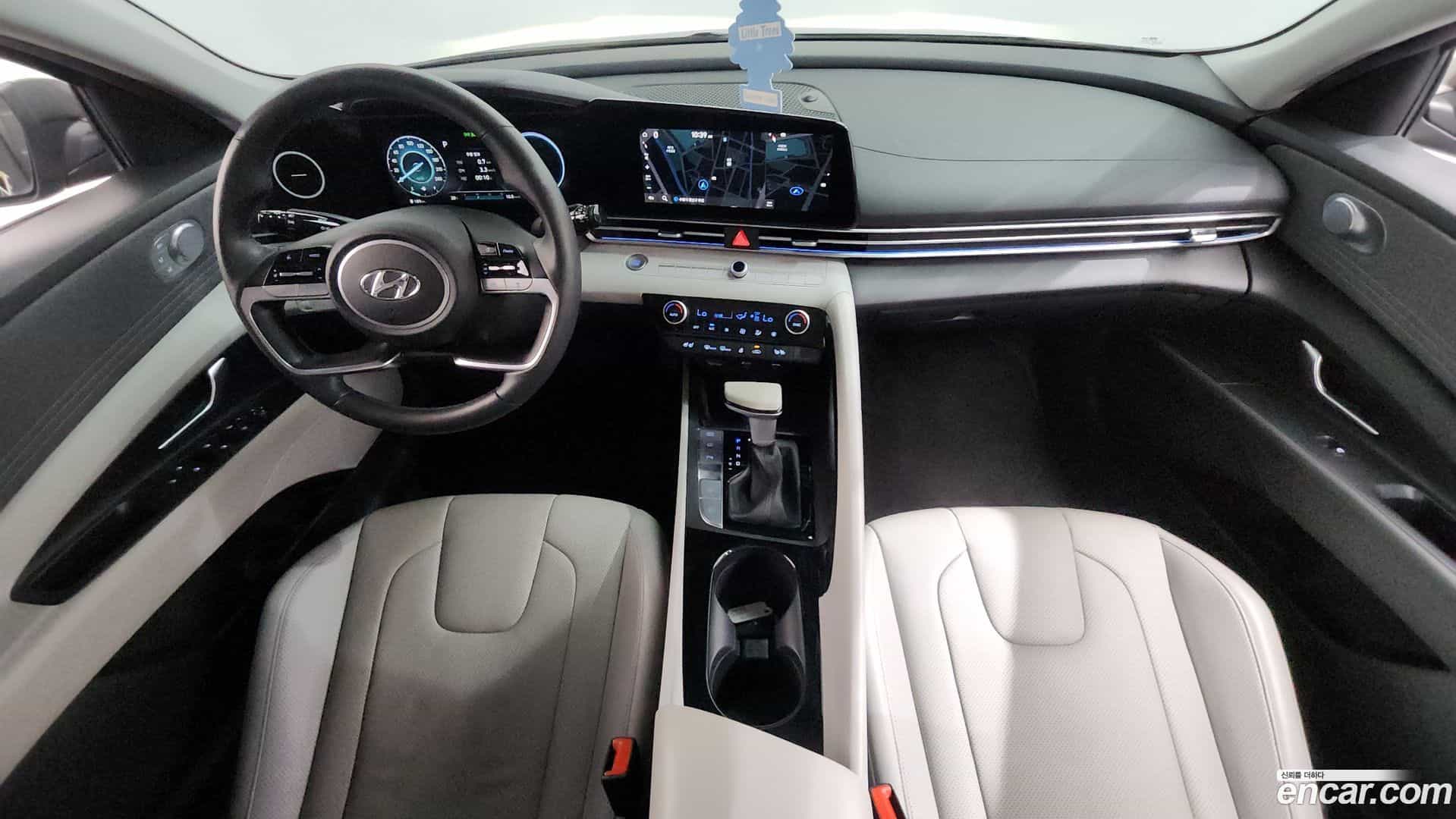 AVANTE Hyundai 2020.4-INNER-007