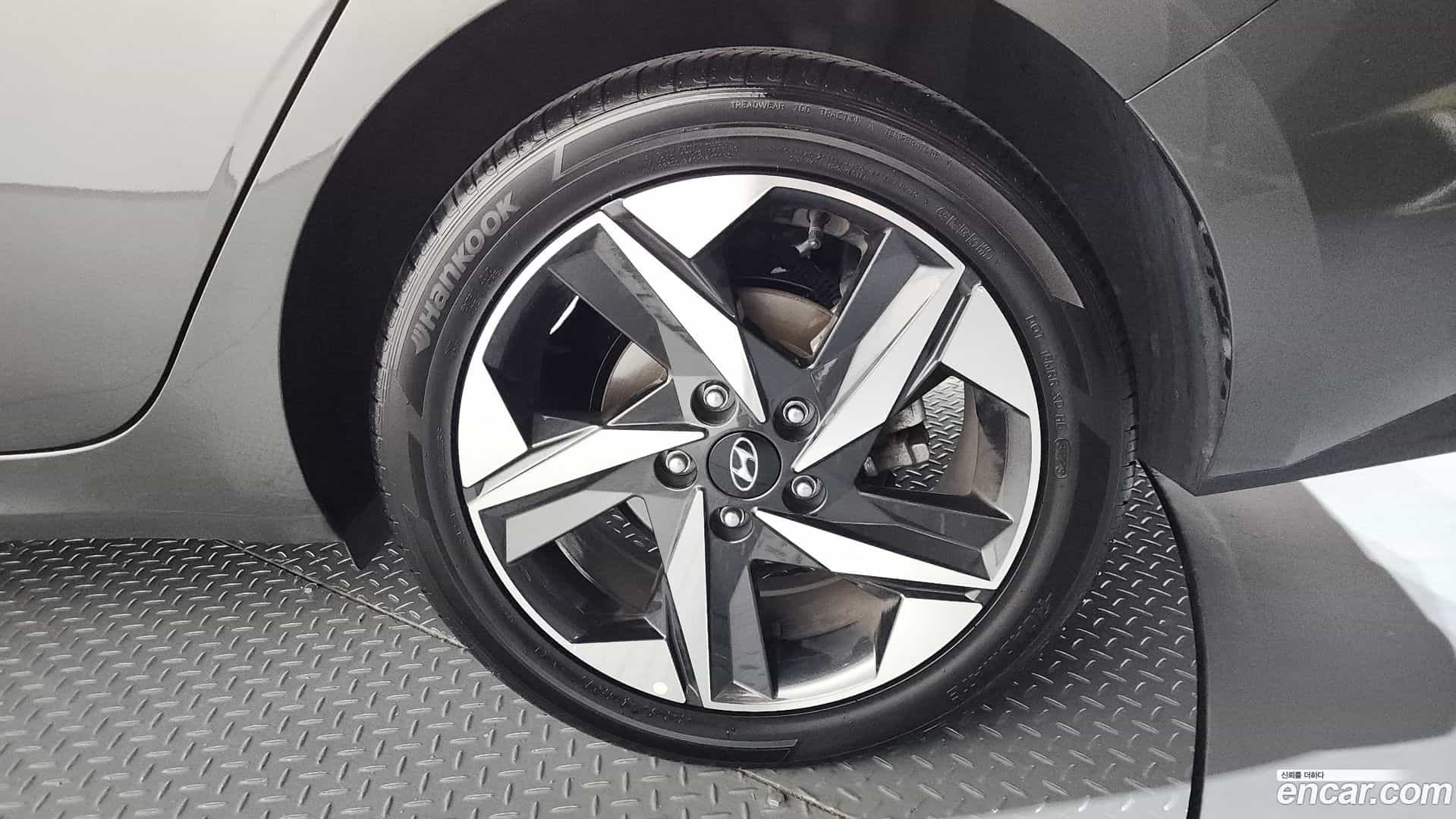 AVANTE Hyundai 2020.4-OUTER-031