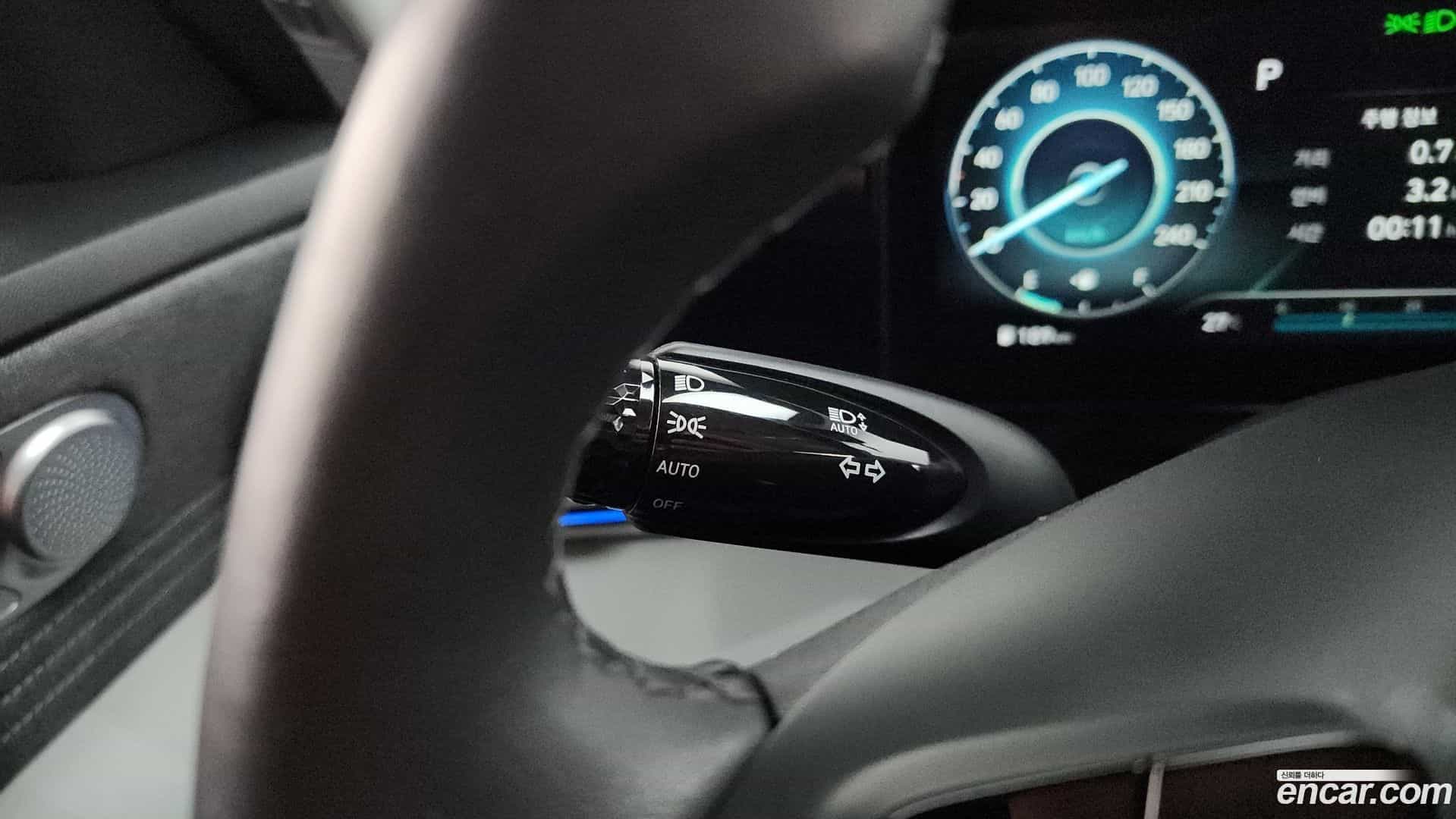 AVANTE Hyundai 2020.4-OPTION-040