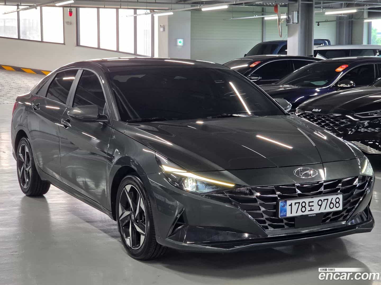 AVANTE Hyundai 2020.9-OUTER-003