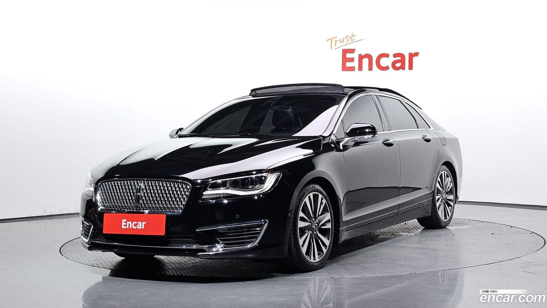 Main__Slider__Photo:MKZ Lincoln 2017.2-0