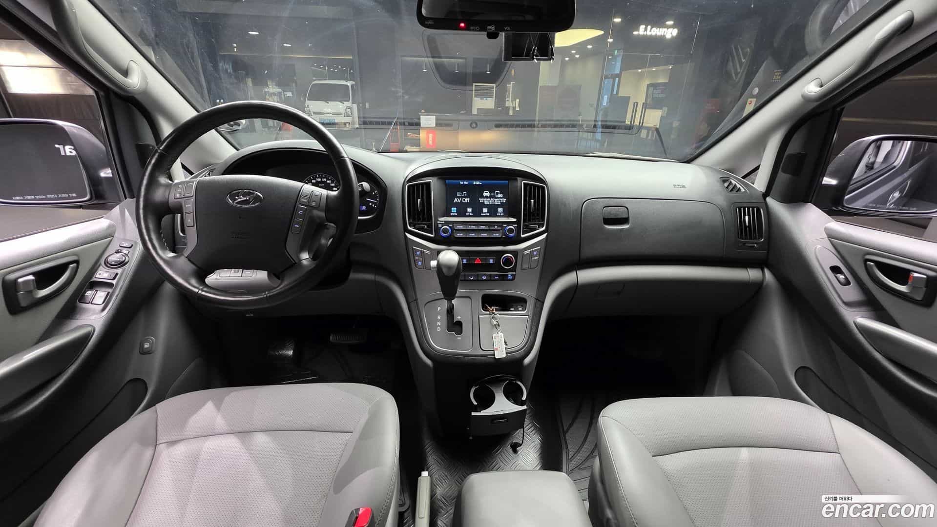 Starex Hyundai 2020.8-INNER-007