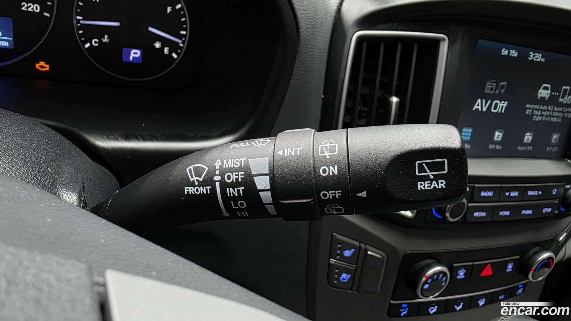 Starex Hyundai 2020.8-OPTION-022