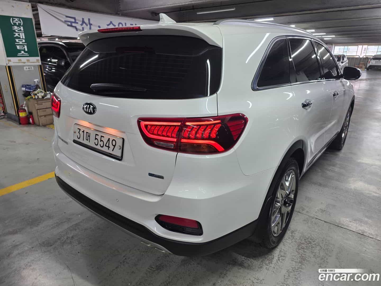 Sorento Kia 2019.7-OUTER-002