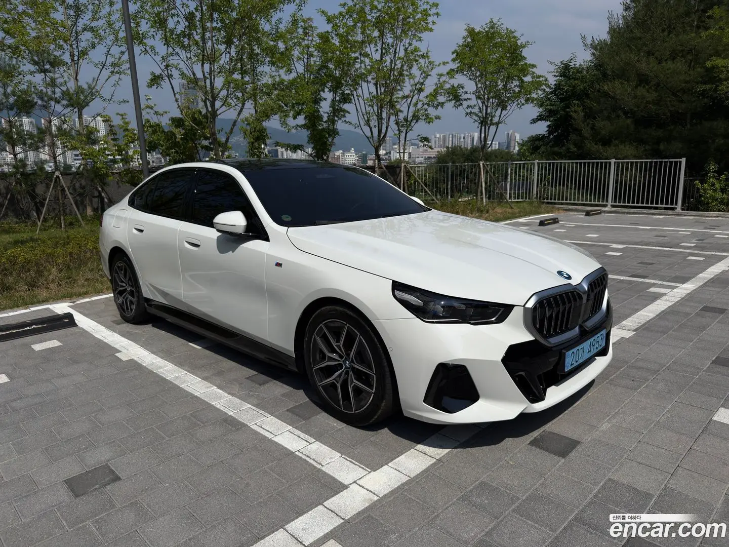 Main__Slider__Photo:i5 BMW 2024.2-0