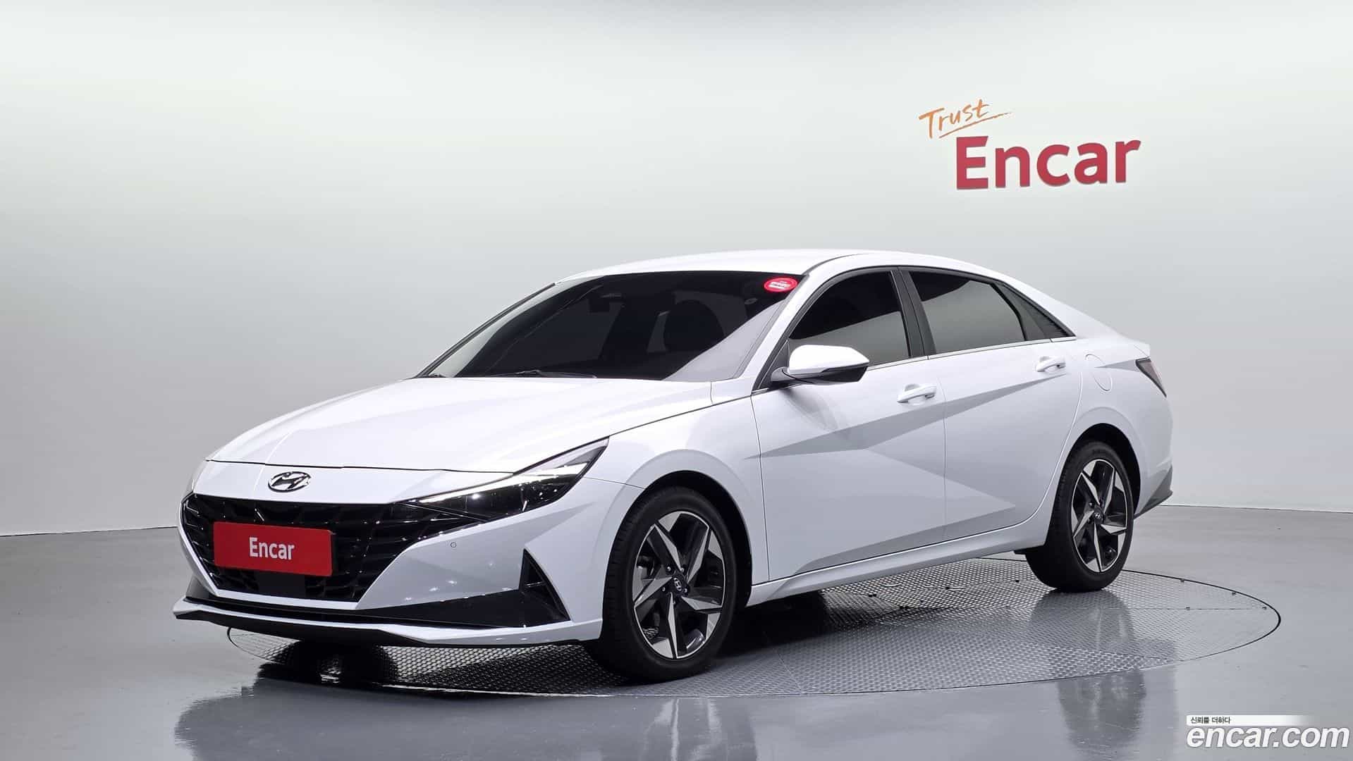 AVANTE Hyundai 2022.4-OUTER-001