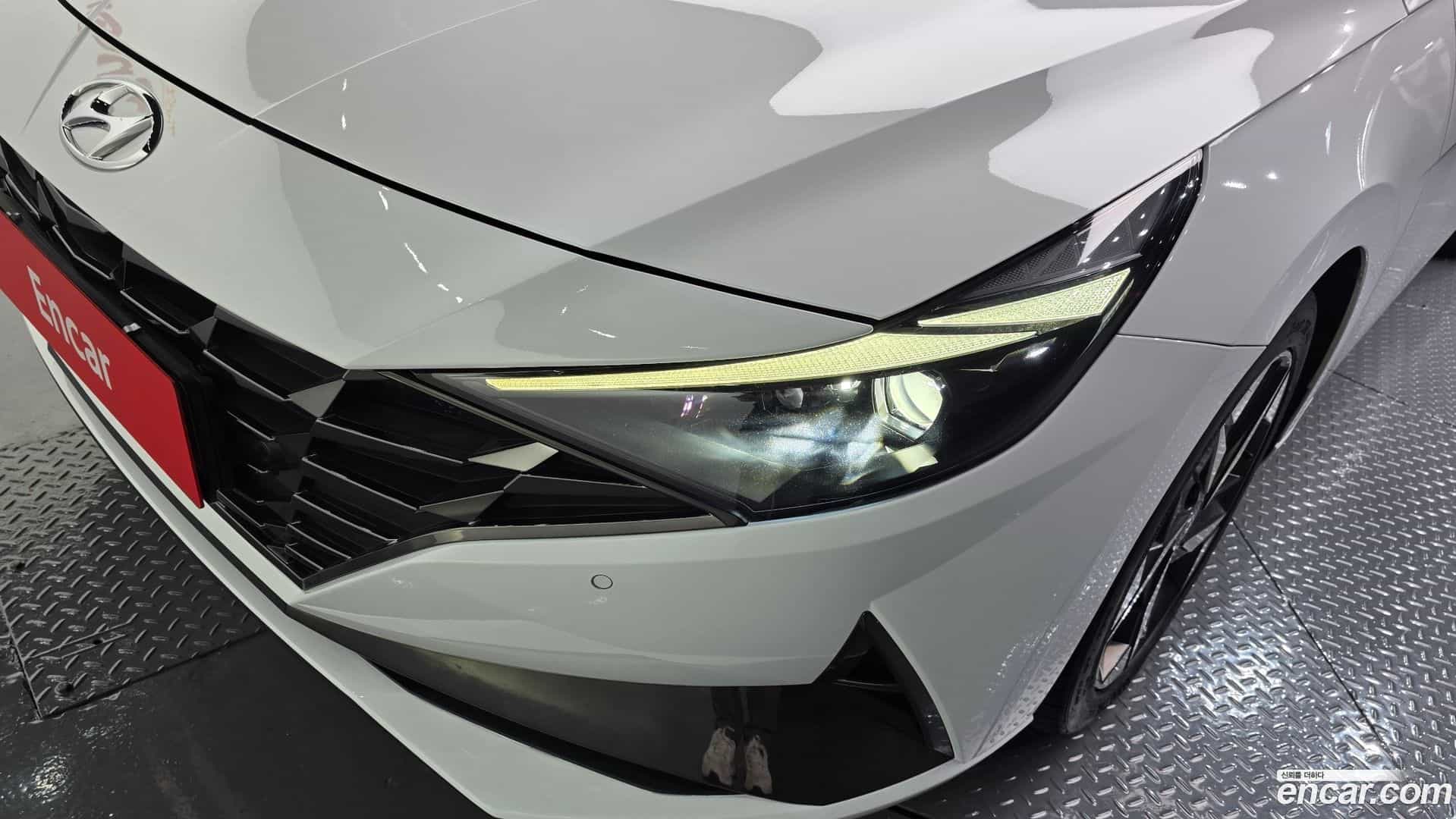 AVANTE Hyundai 2022.4-OUTER-032