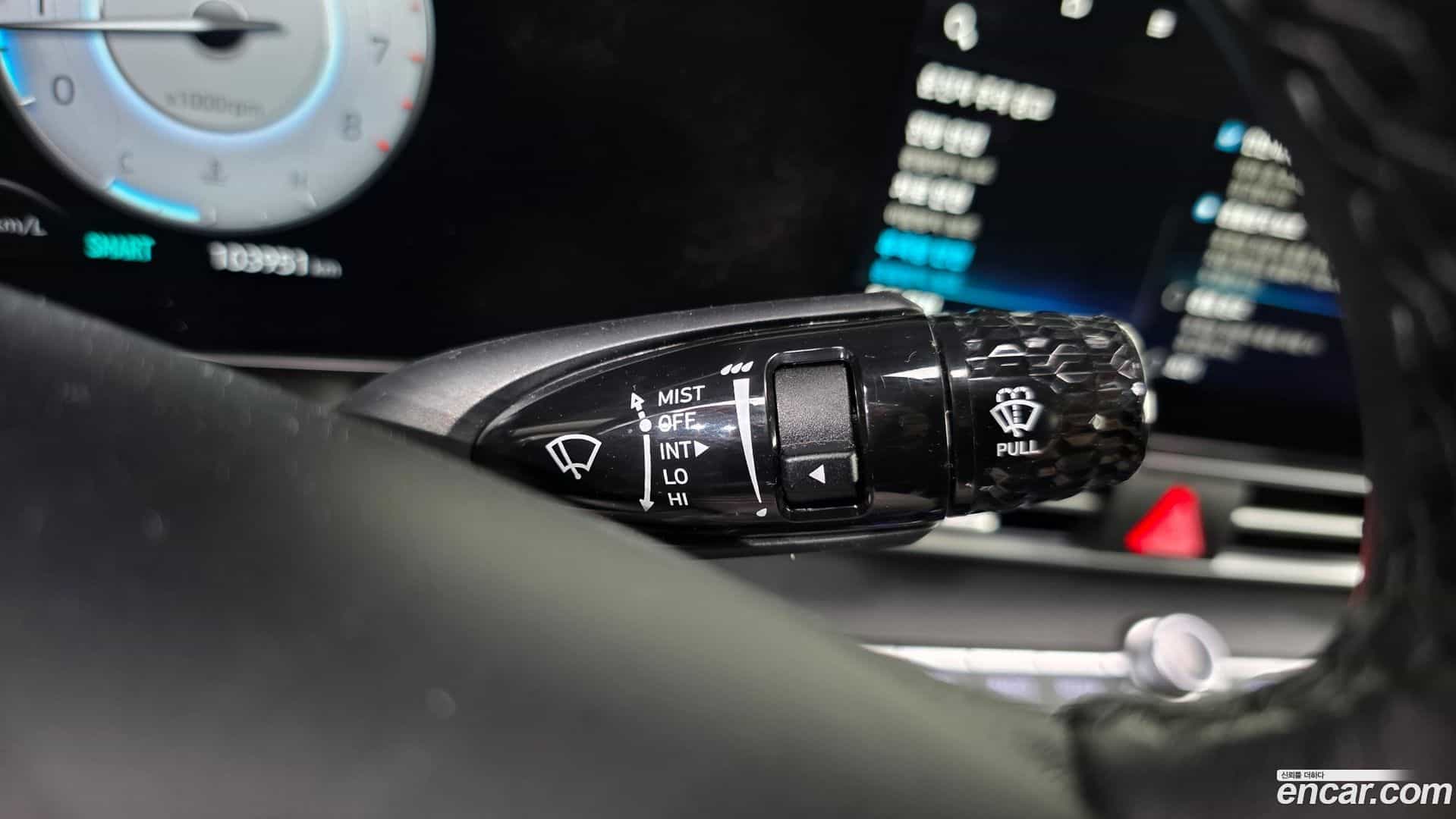 AVANTE Hyundai 2022.4-OPTION-040