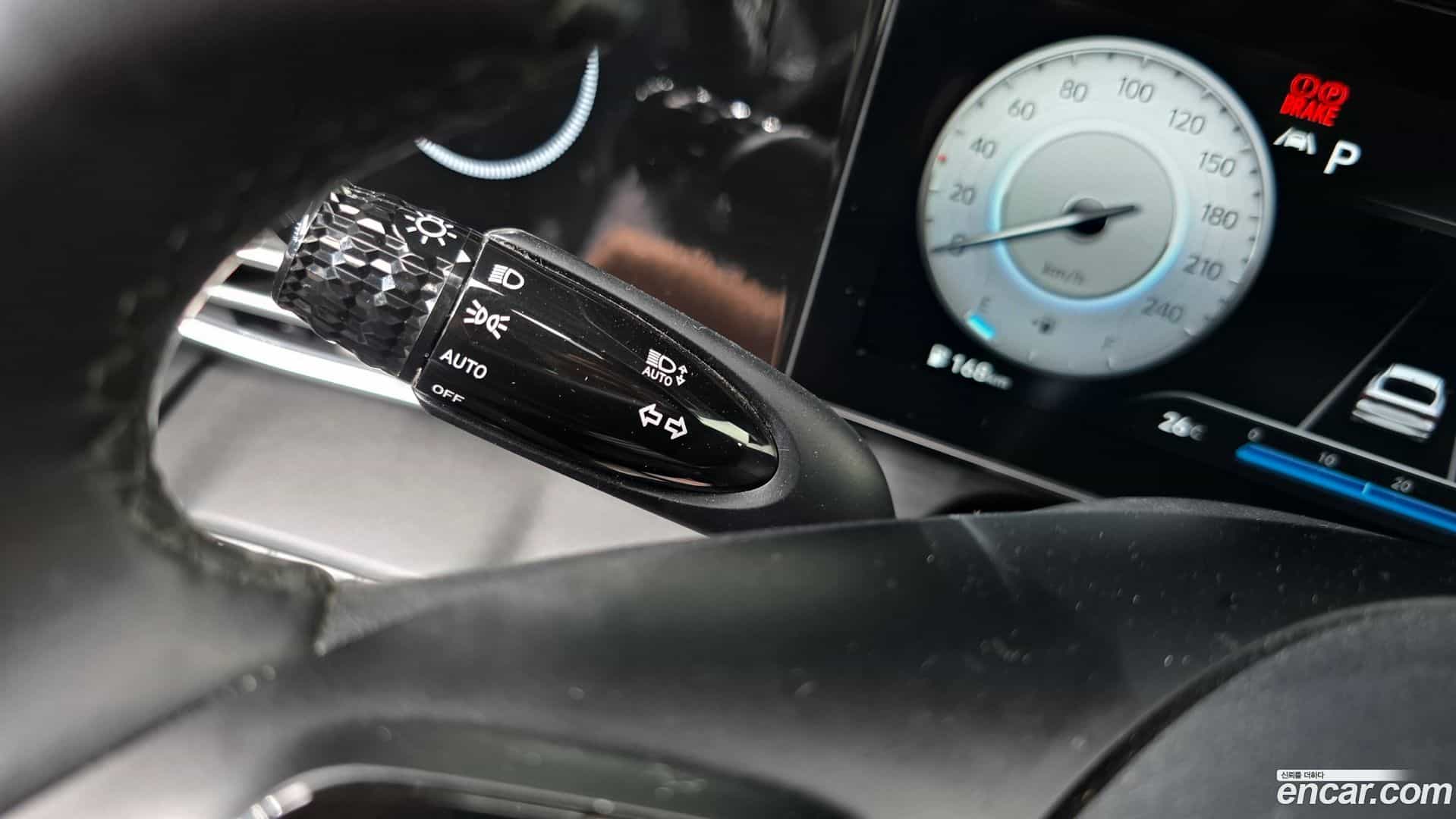 AVANTE Hyundai 2022.4-OPTION-041