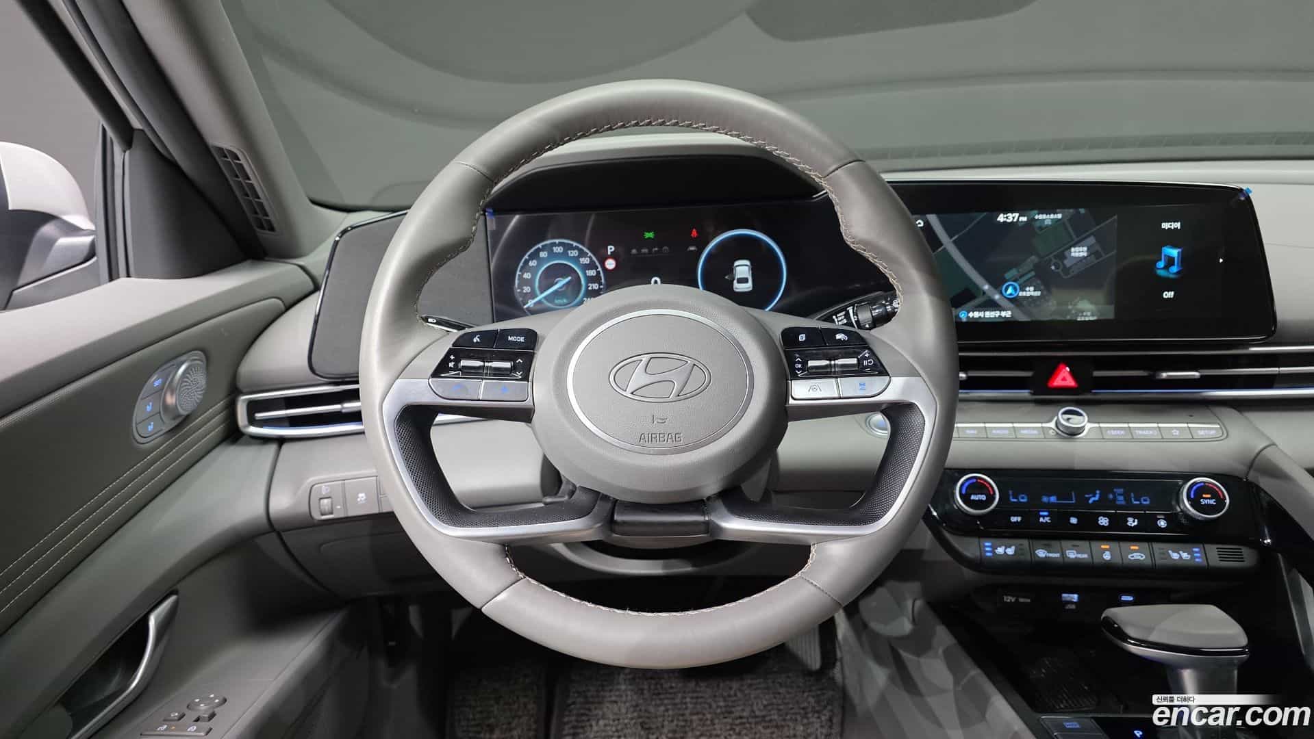 AVANTE Hyundai 2025.0-OPTION-018