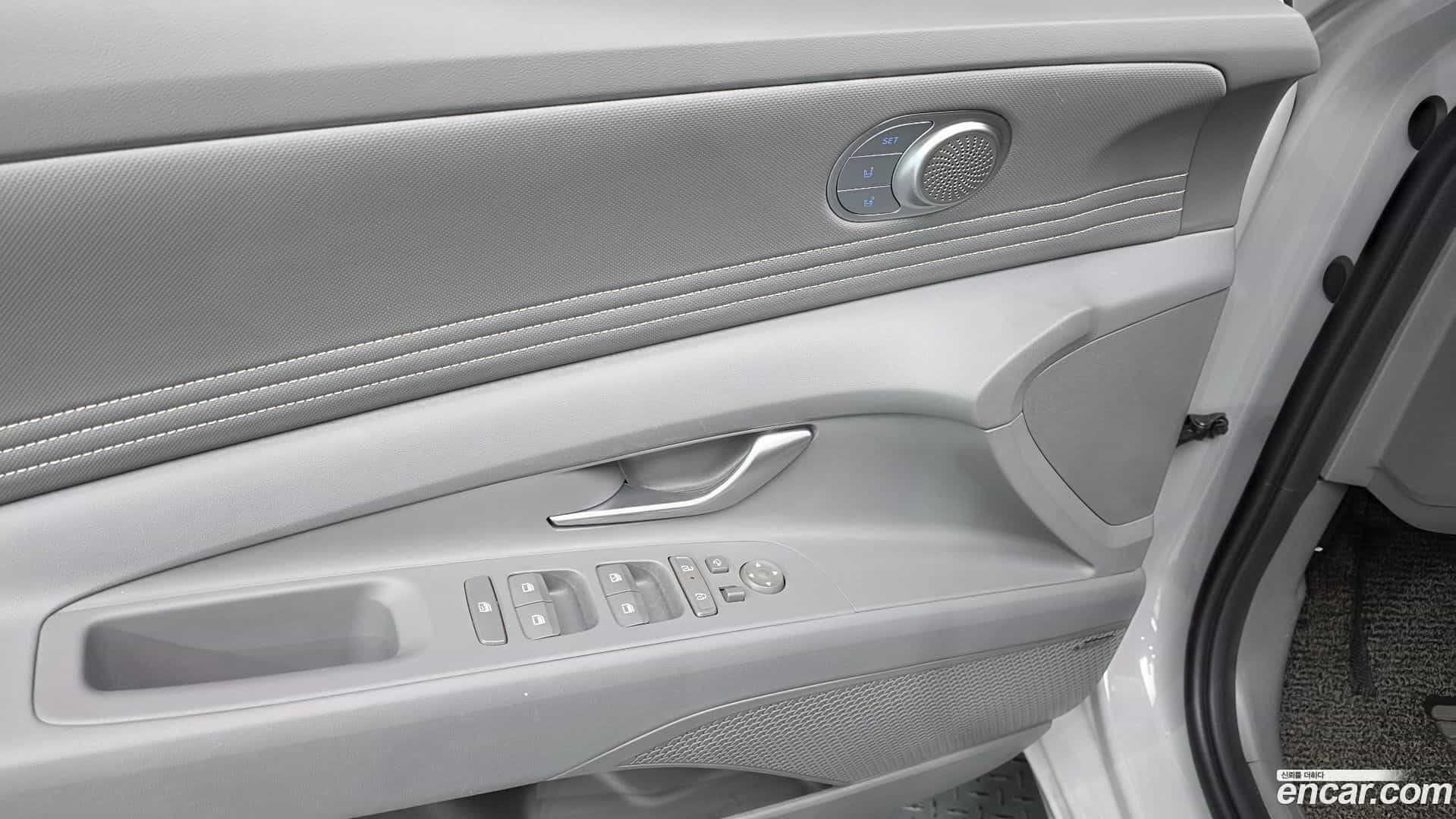 AVANTE Hyundai 2025.0-OPTION-021