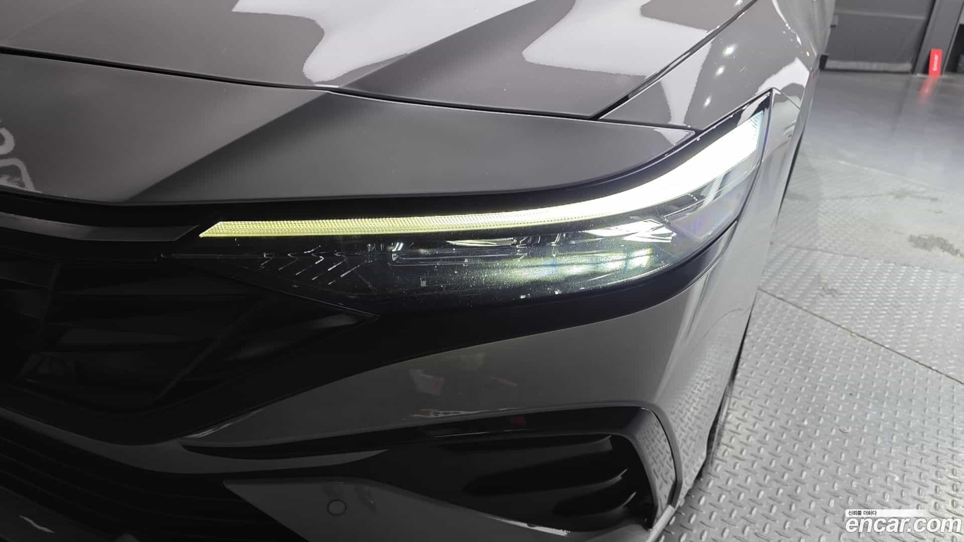 AVANTE Hyundai 2025.0-OUTER-032