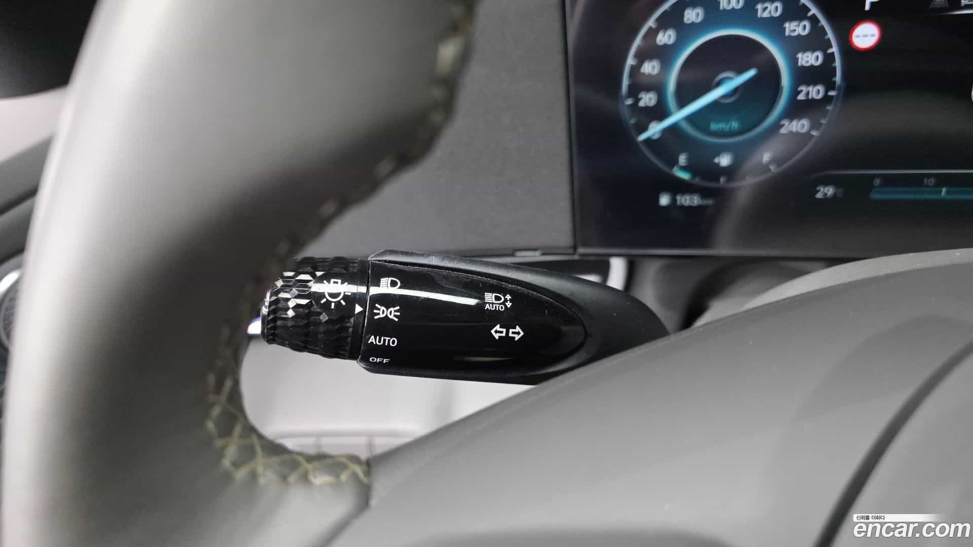 AVANTE Hyundai 2025.0-OPTION-040