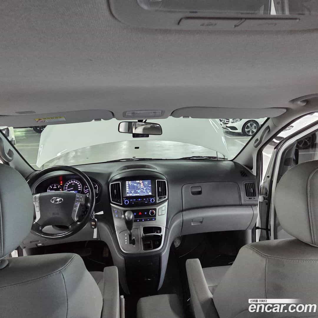 Starex Hyundai 2018.9-INNER-008