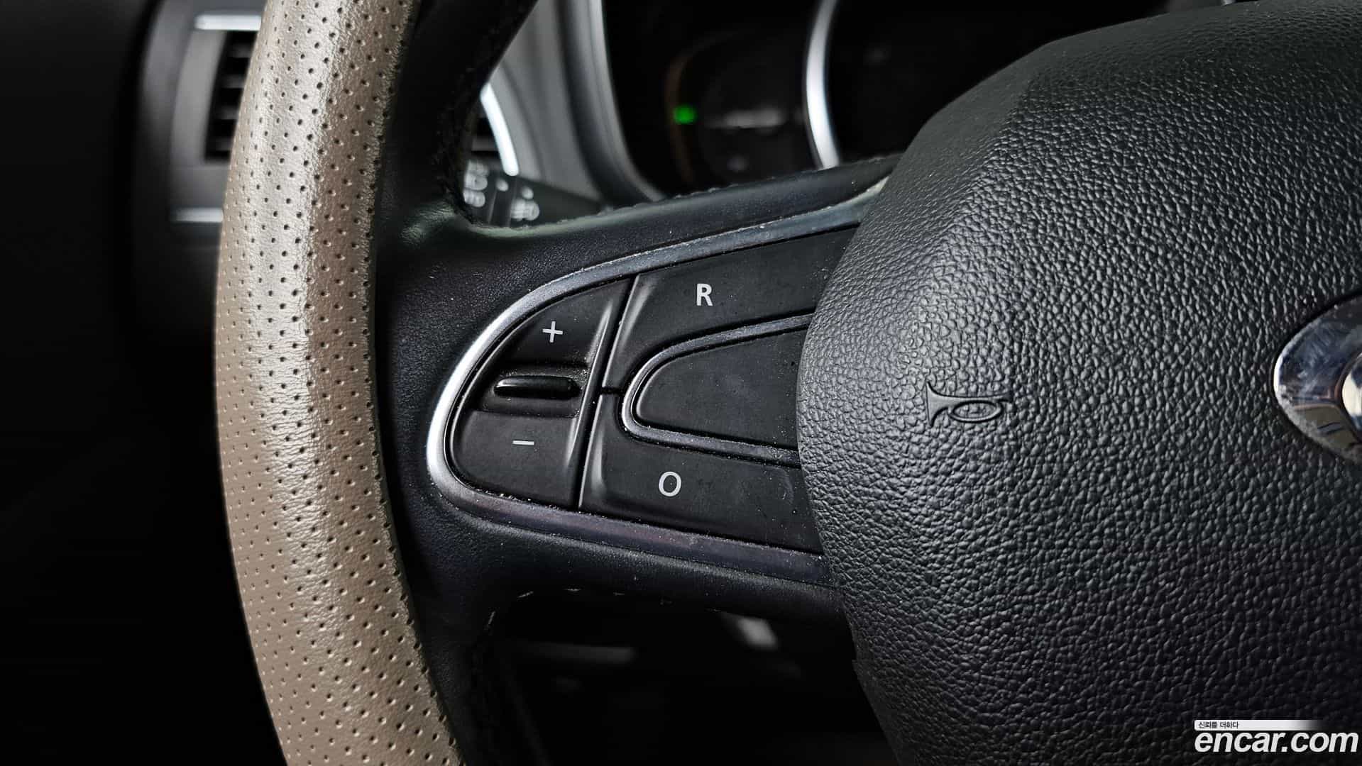 QM6 Renault Korea 2019.6-INNER-036