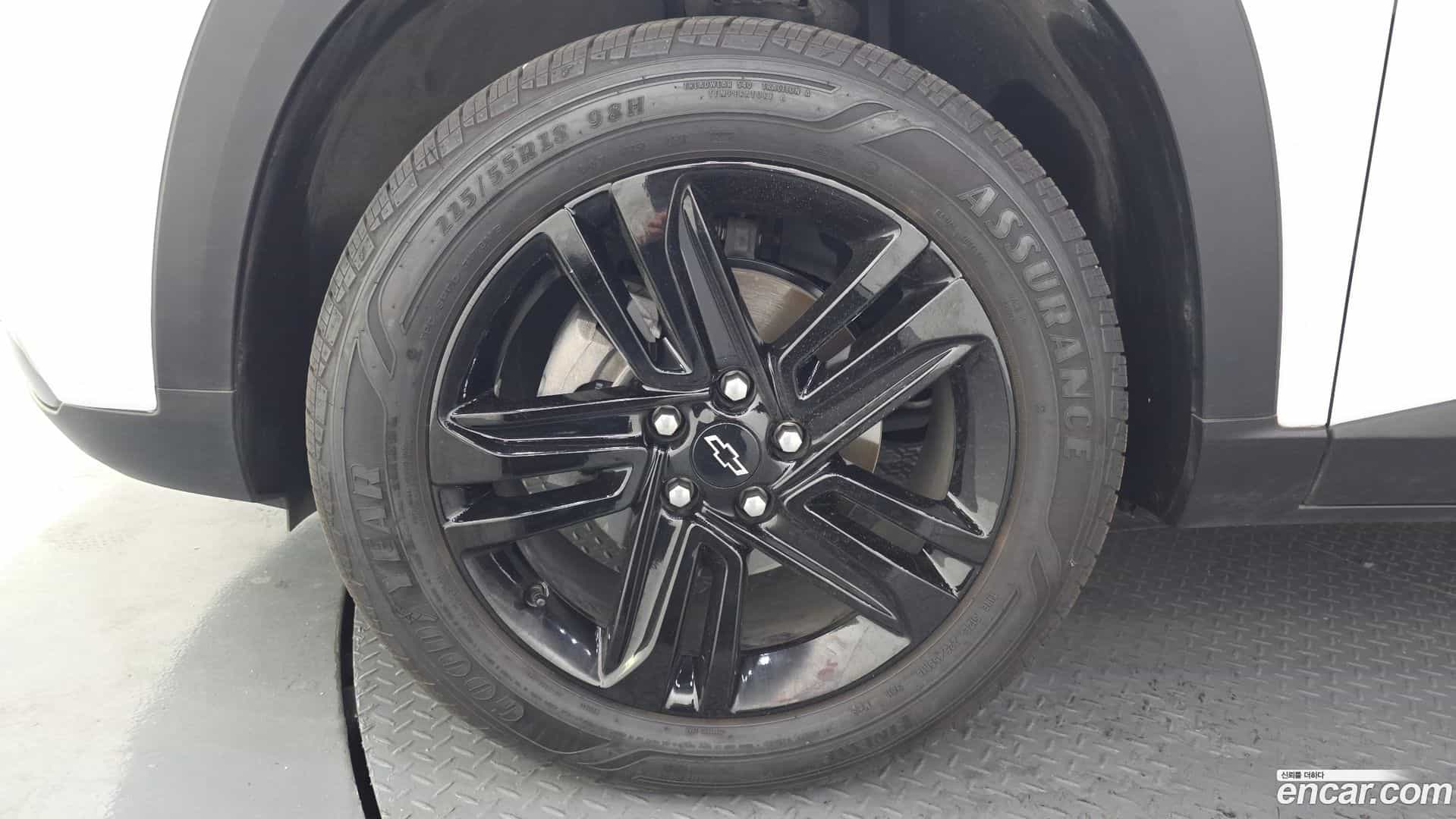 Trax Chevrolet 2023.9-OUTER-005