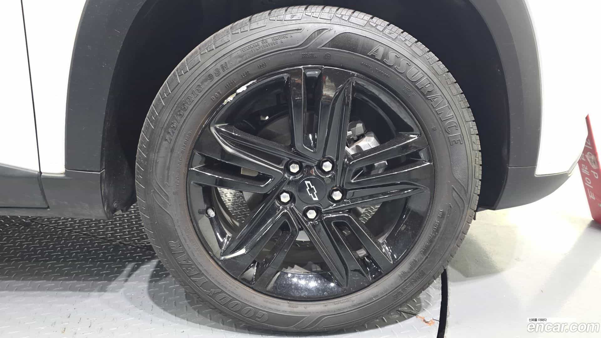 Trax Chevrolet 2023.9-OUTER-031