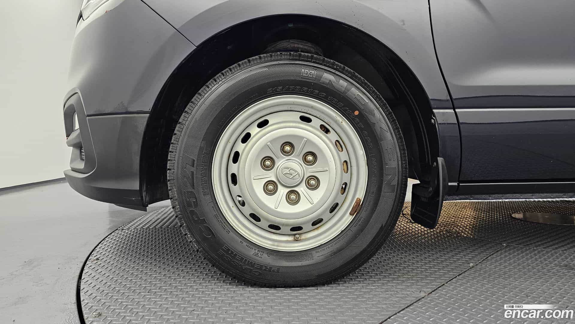 Starex Hyundai 2019.6-OUTER-005