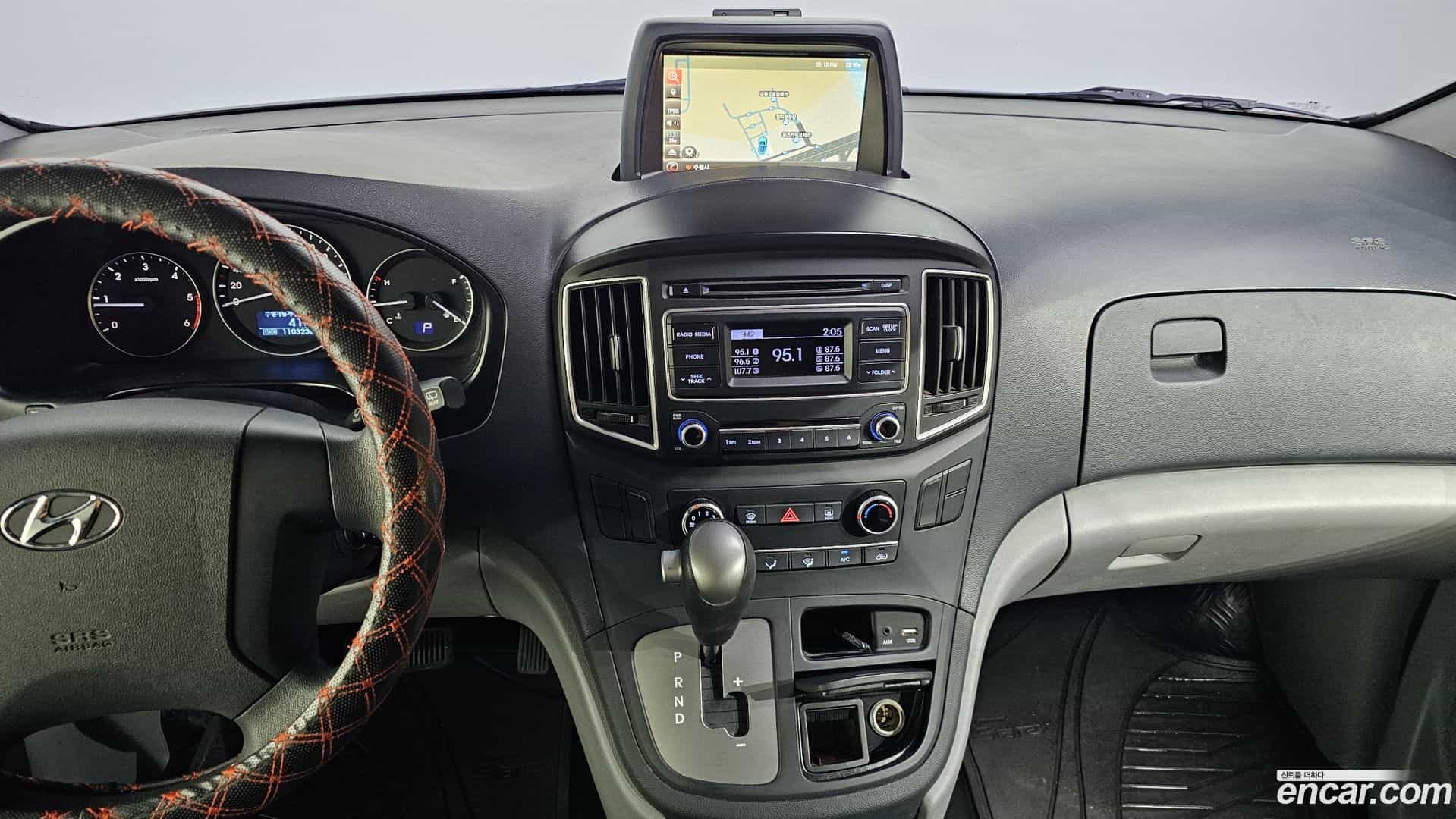 Starex Hyundai 2019.6-OPTION-017