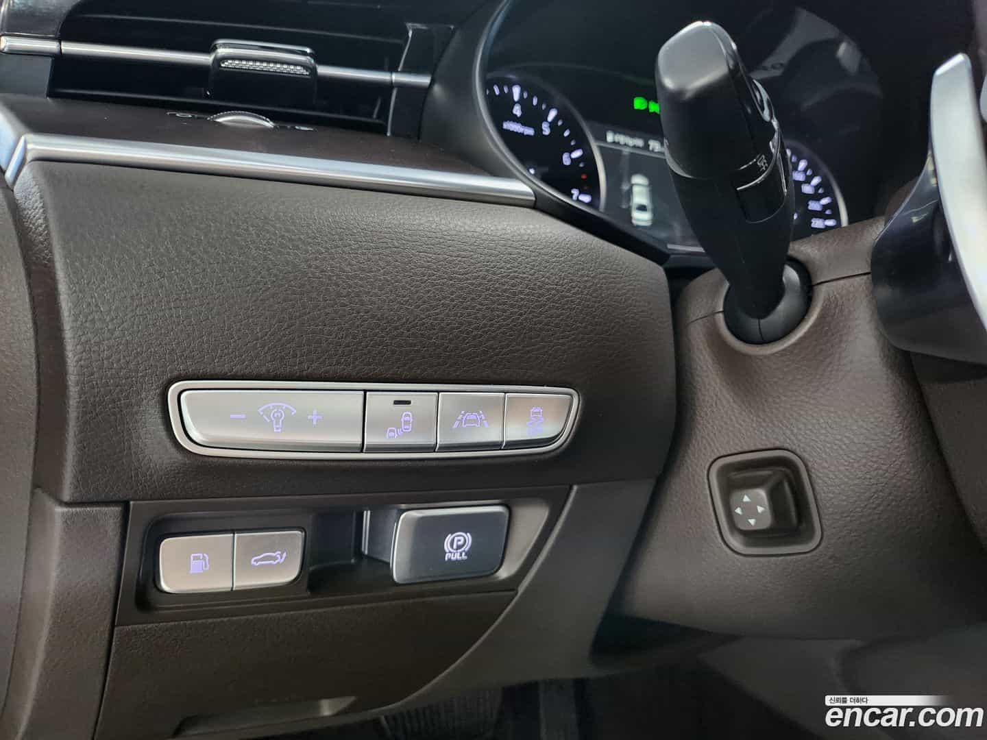 K9 Kia 2020.0-INNER-008