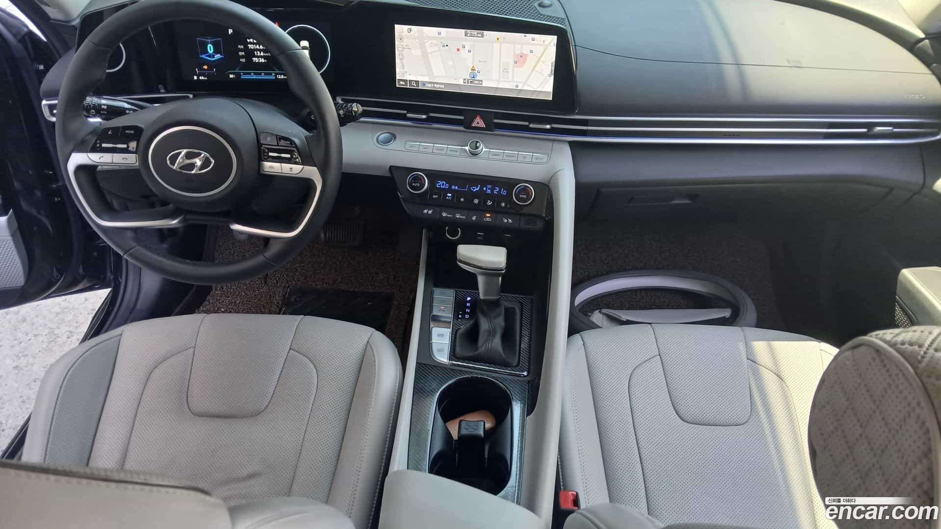 AVANTE Hyundai 2021.2-OPTION-018