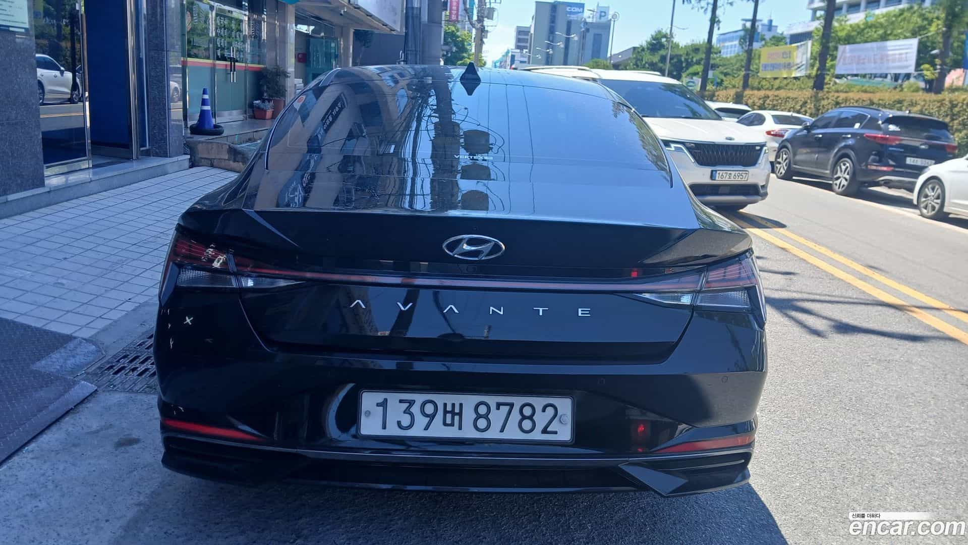 AVANTE Hyundai 2021.2-OPTION-020