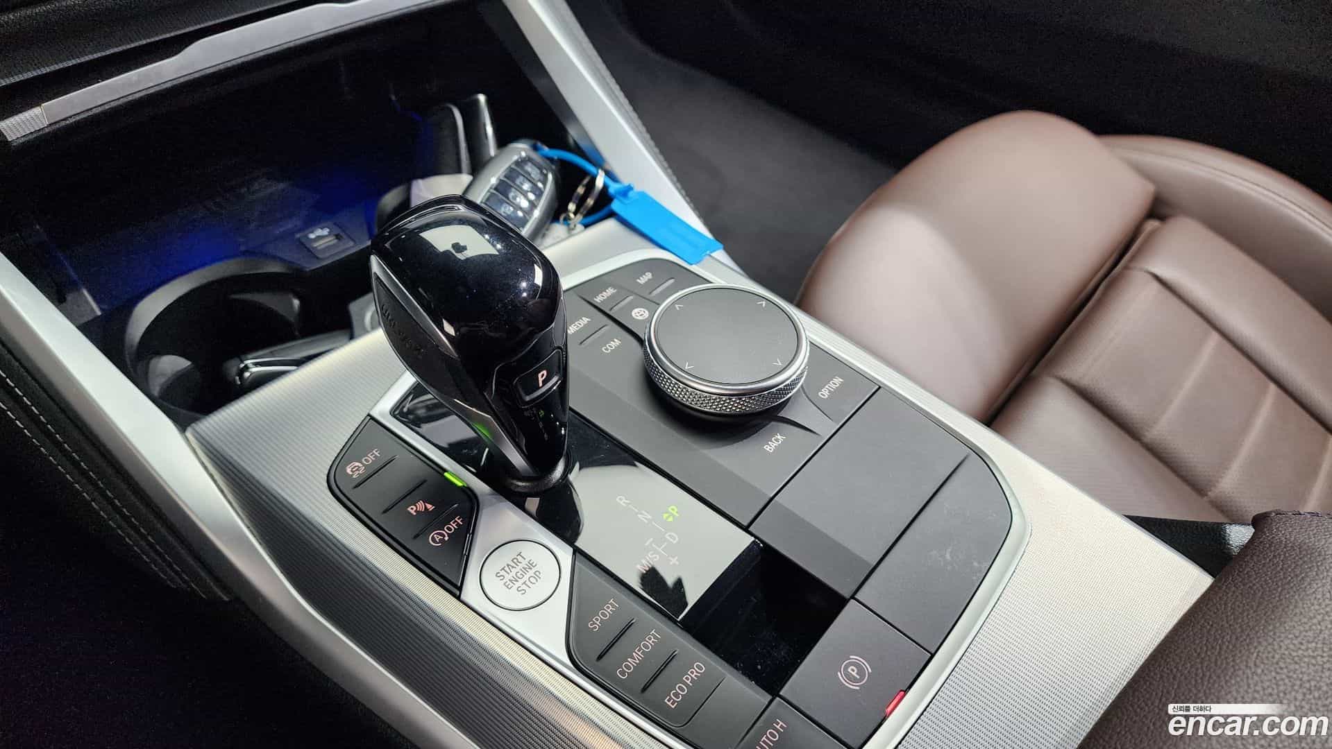 4-Series BMW 2023.0-INNER-009