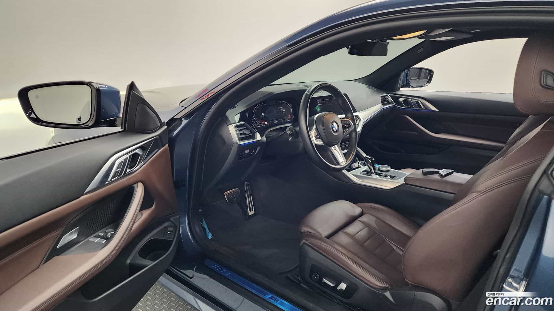 4-Series BMW 2023.0-INNER-010