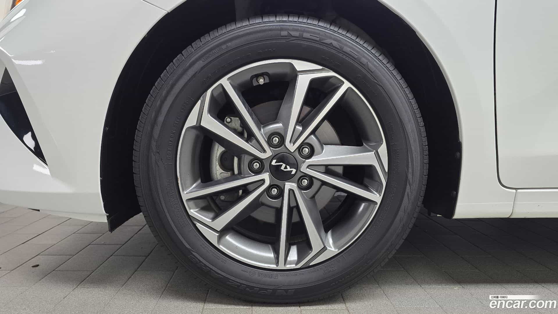 K3 Kia 2023.10-OUTER-005