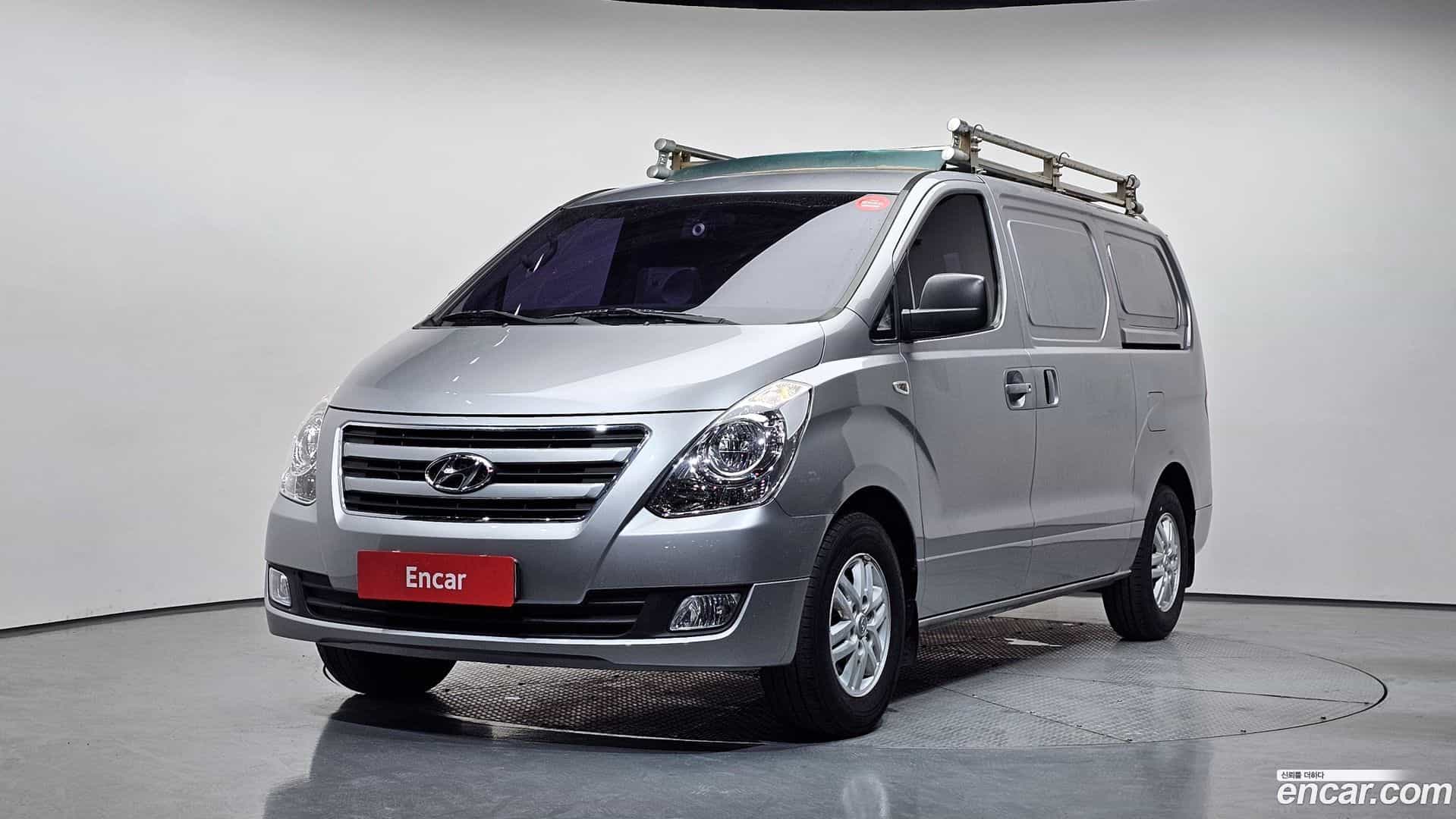 Starex Hyundai 2017.10-OUTER-001