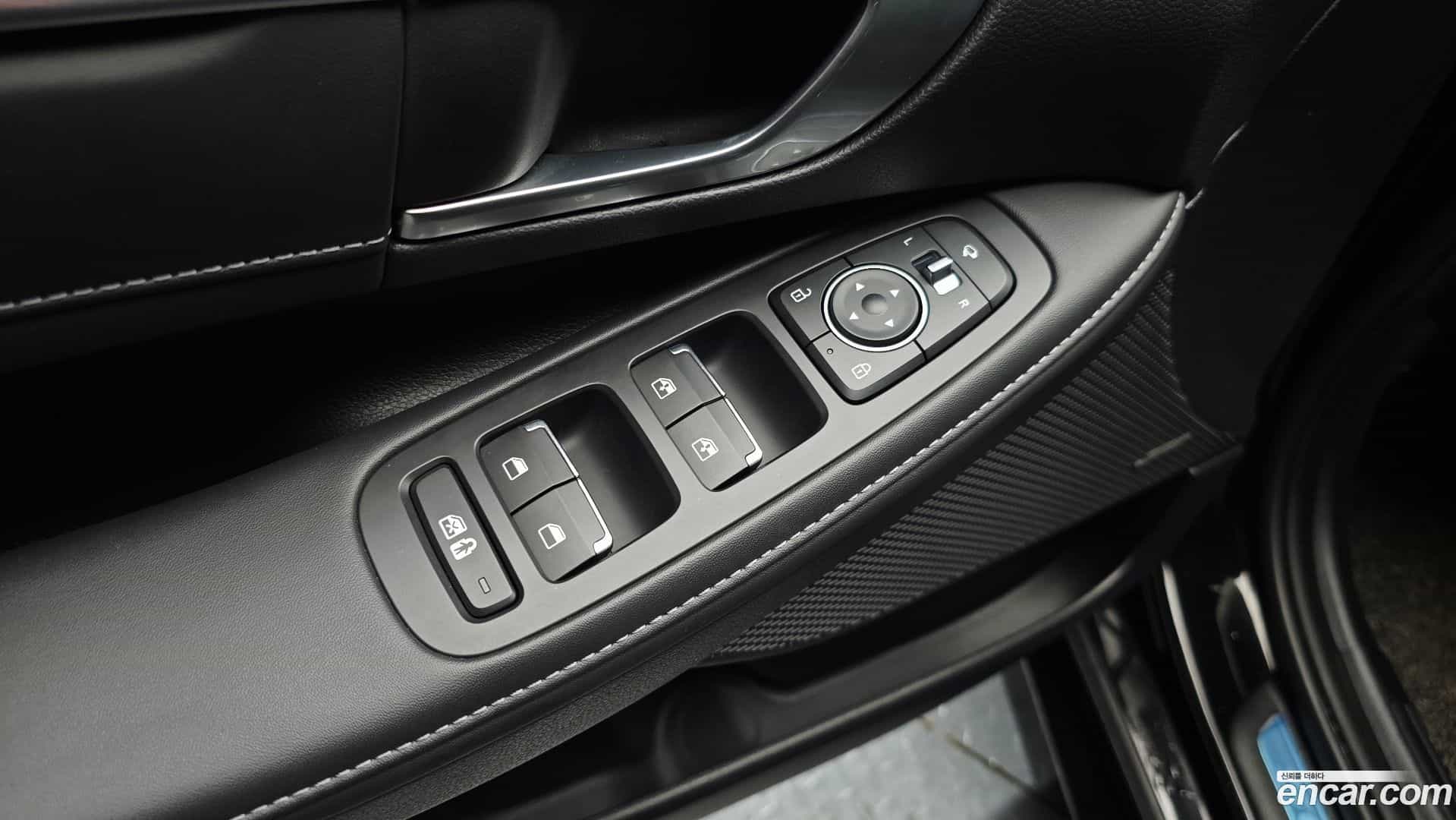 Sonata Hyundai 2019.4-OPTION-019