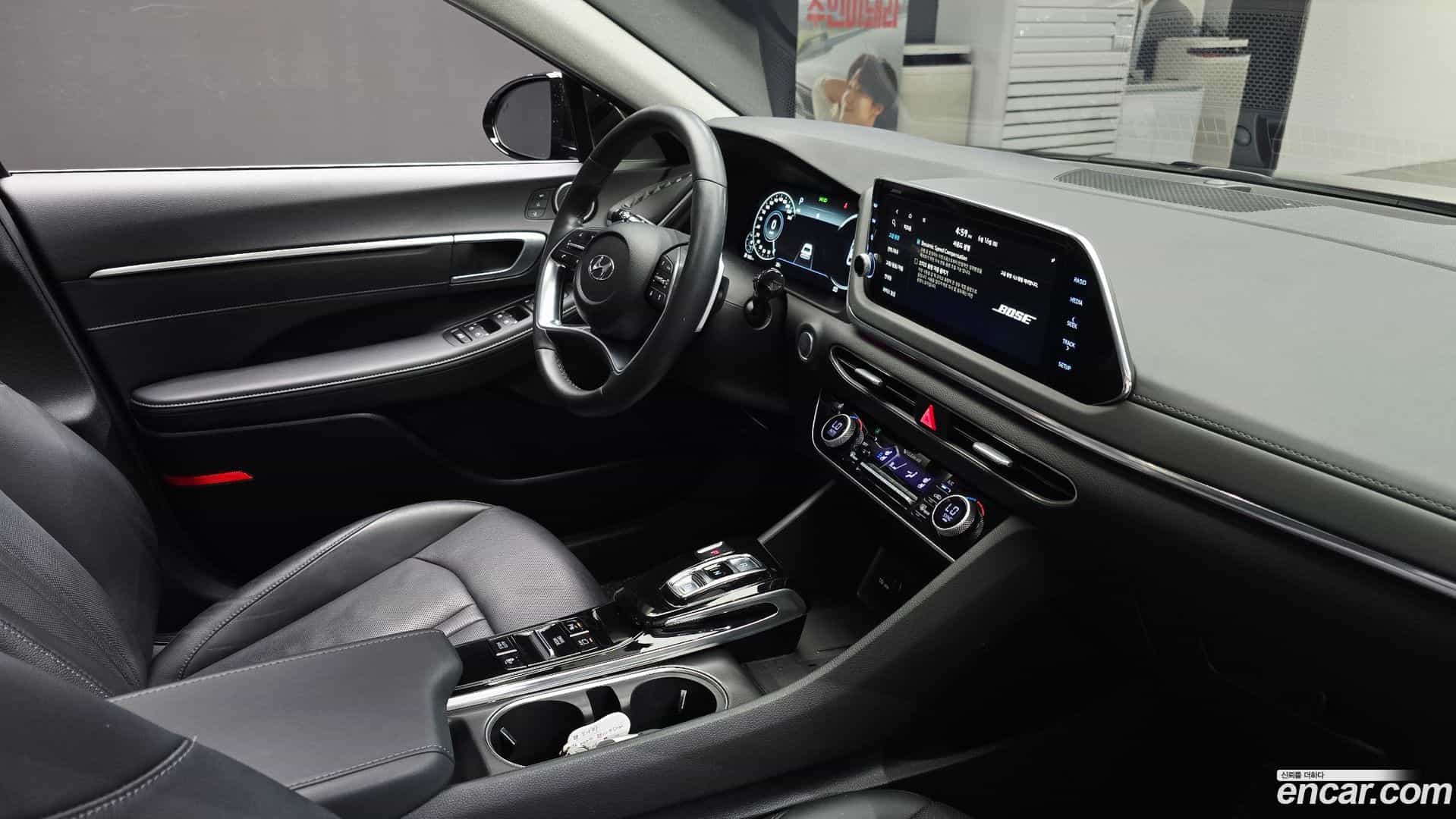 Sonata Hyundai 2019.4-OPTION-023