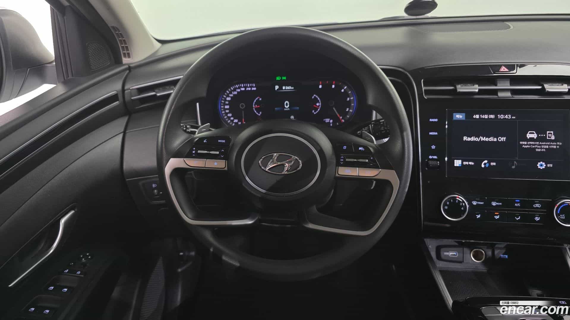 Tucson Hyundai 2023.4-OPTION-017