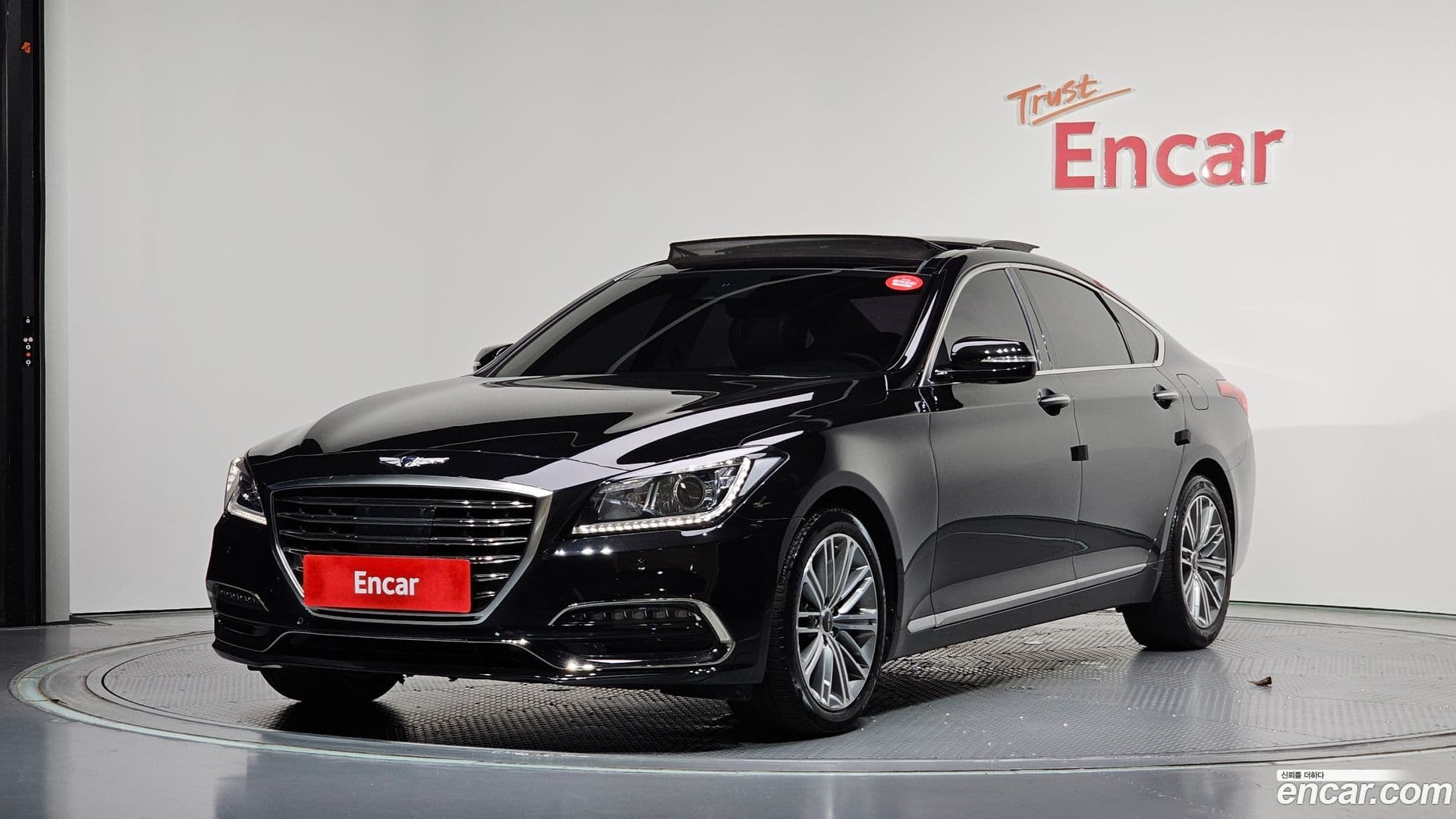 Main__Slider__Photo:G80 Genesis 2019.9-0